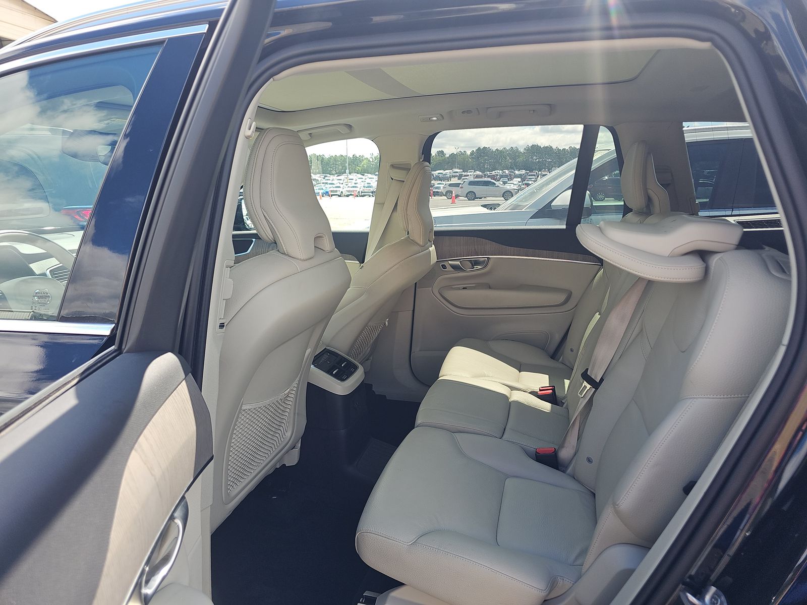 2024 Volvo XC90 Recharge T8 Plus AWD