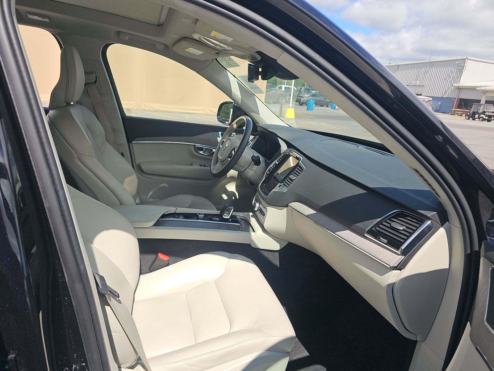 2024 Volvo XC90 Recharge T8 Plus AWD