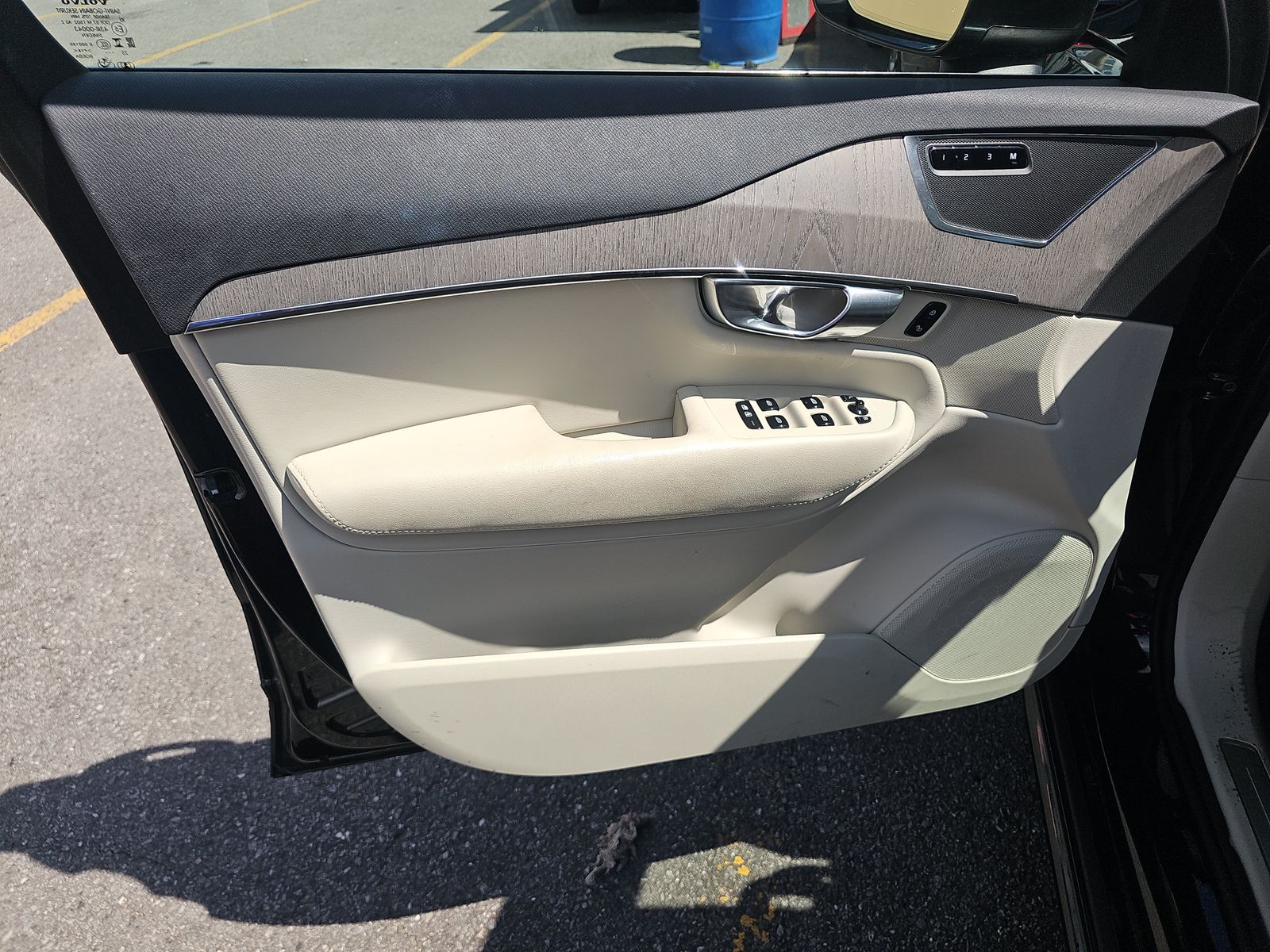 2024 Volvo XC90 Recharge T8 Plus AWD