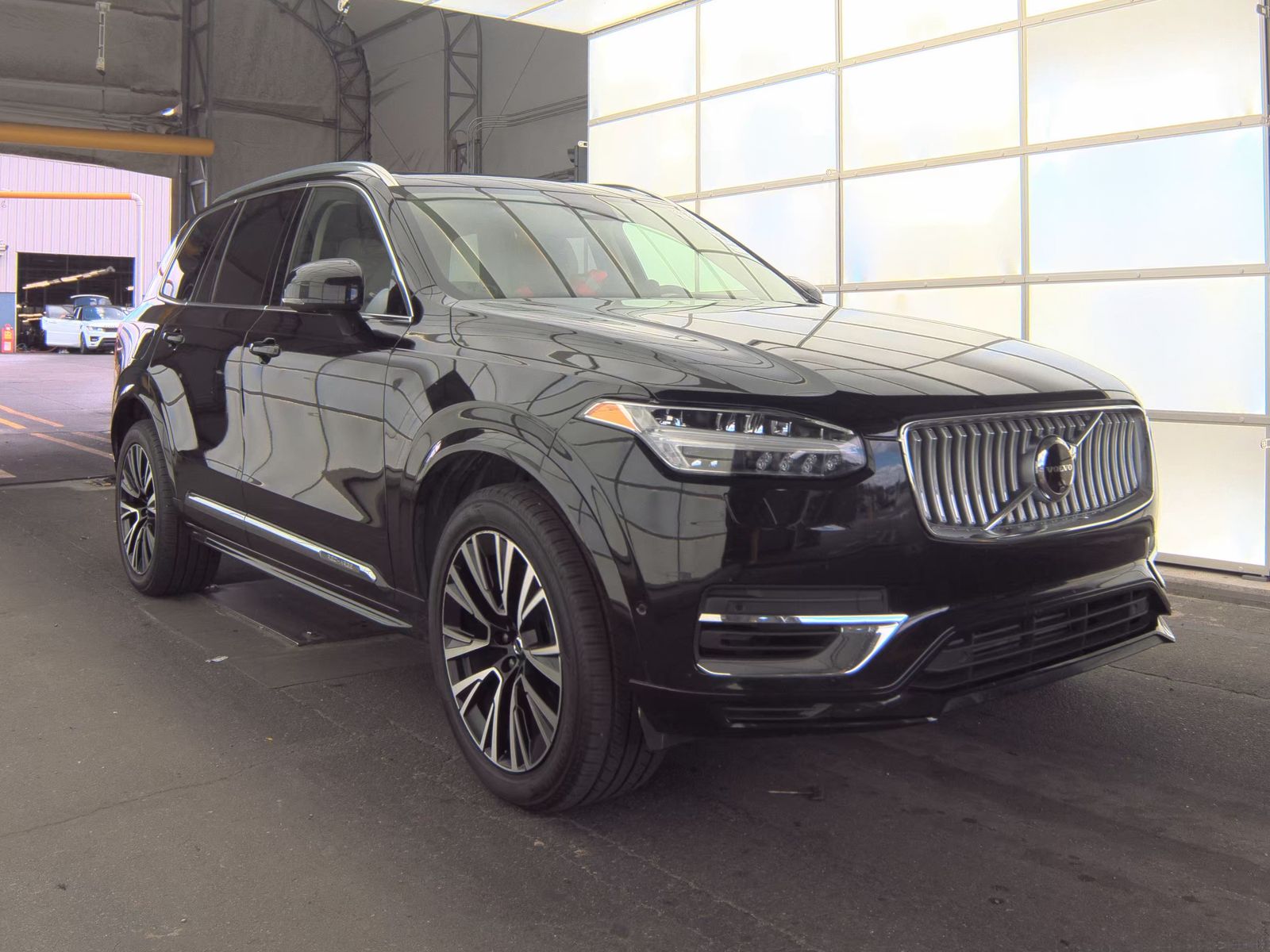 2024 Volvo XC90 Recharge T8 Plus AWD