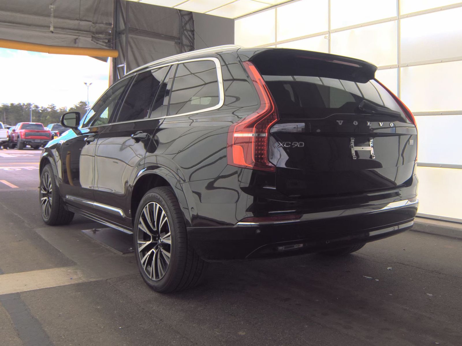 2024 Volvo XC90 Recharge T8 Plus AWD