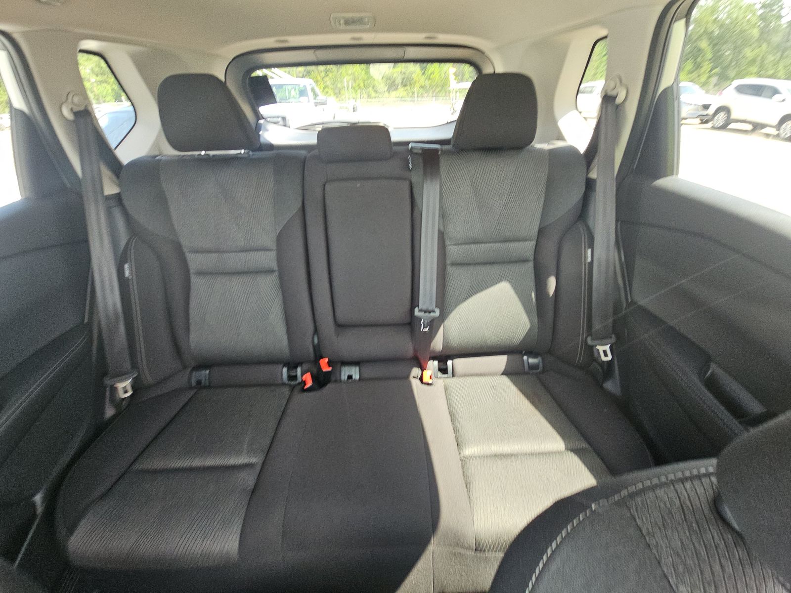 2025 Nissan Rogue SV FWD