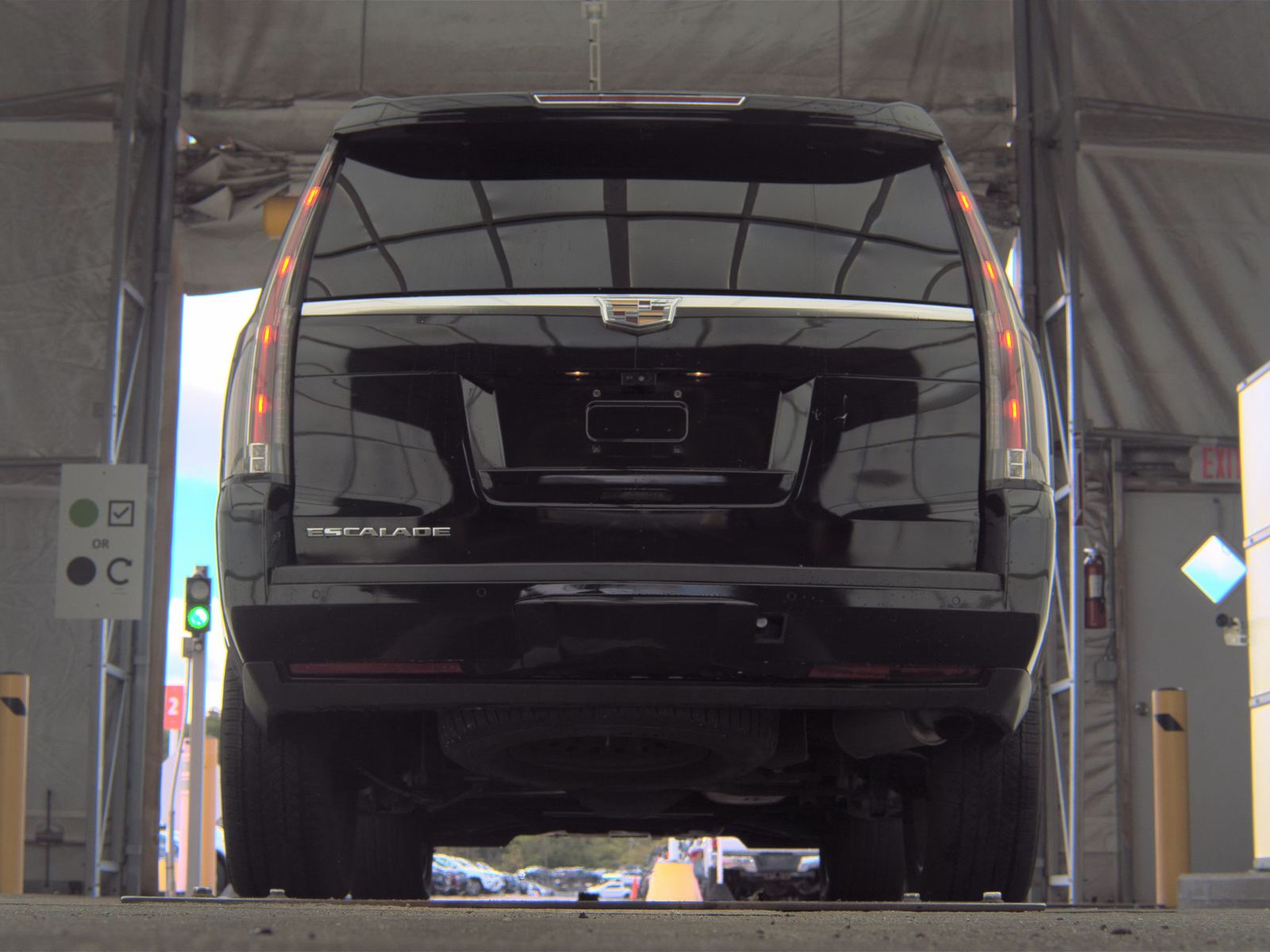 2018 Cadillac Escalade Luxury RWD