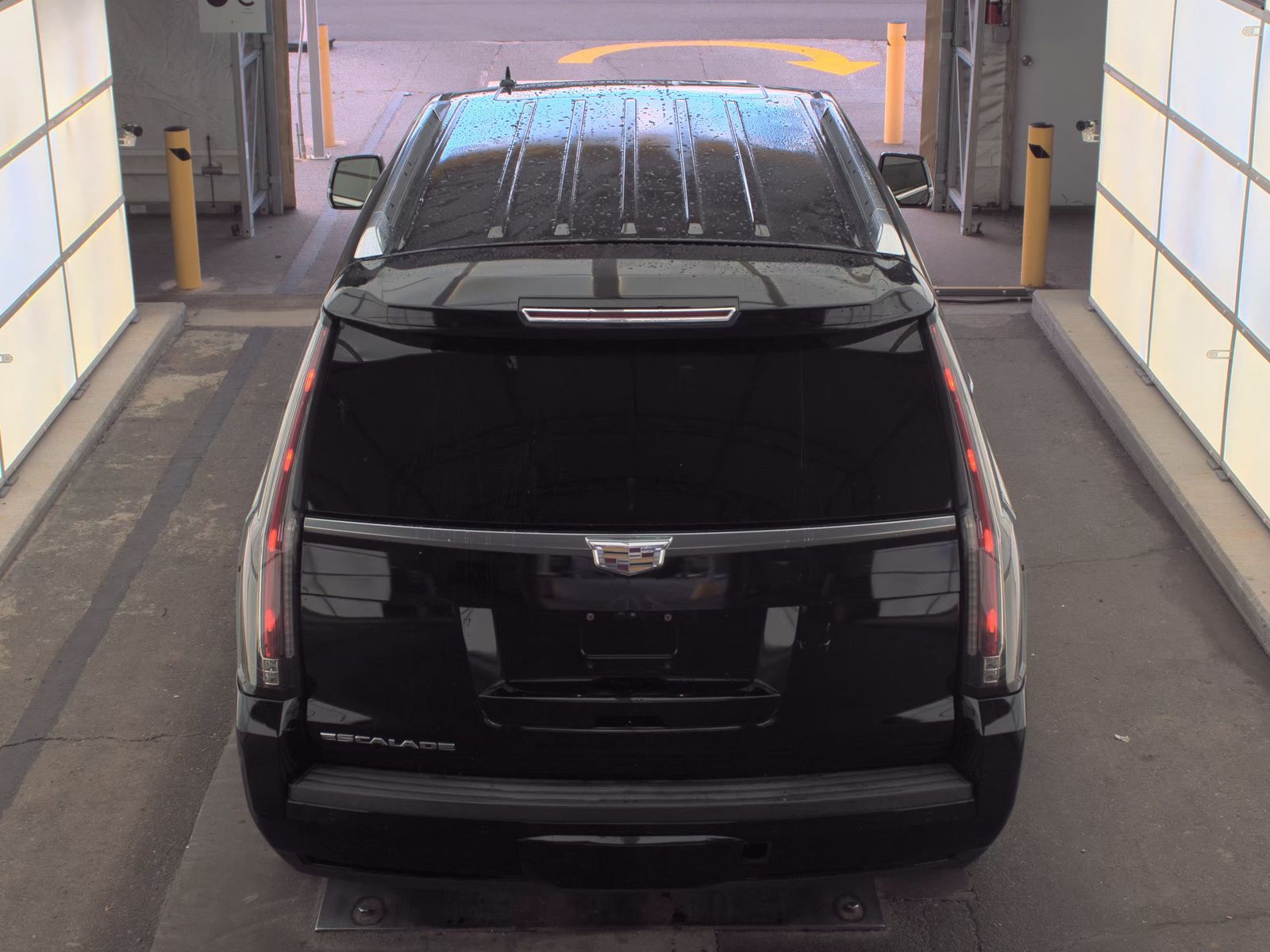 2018 Cadillac Escalade Luxury RWD