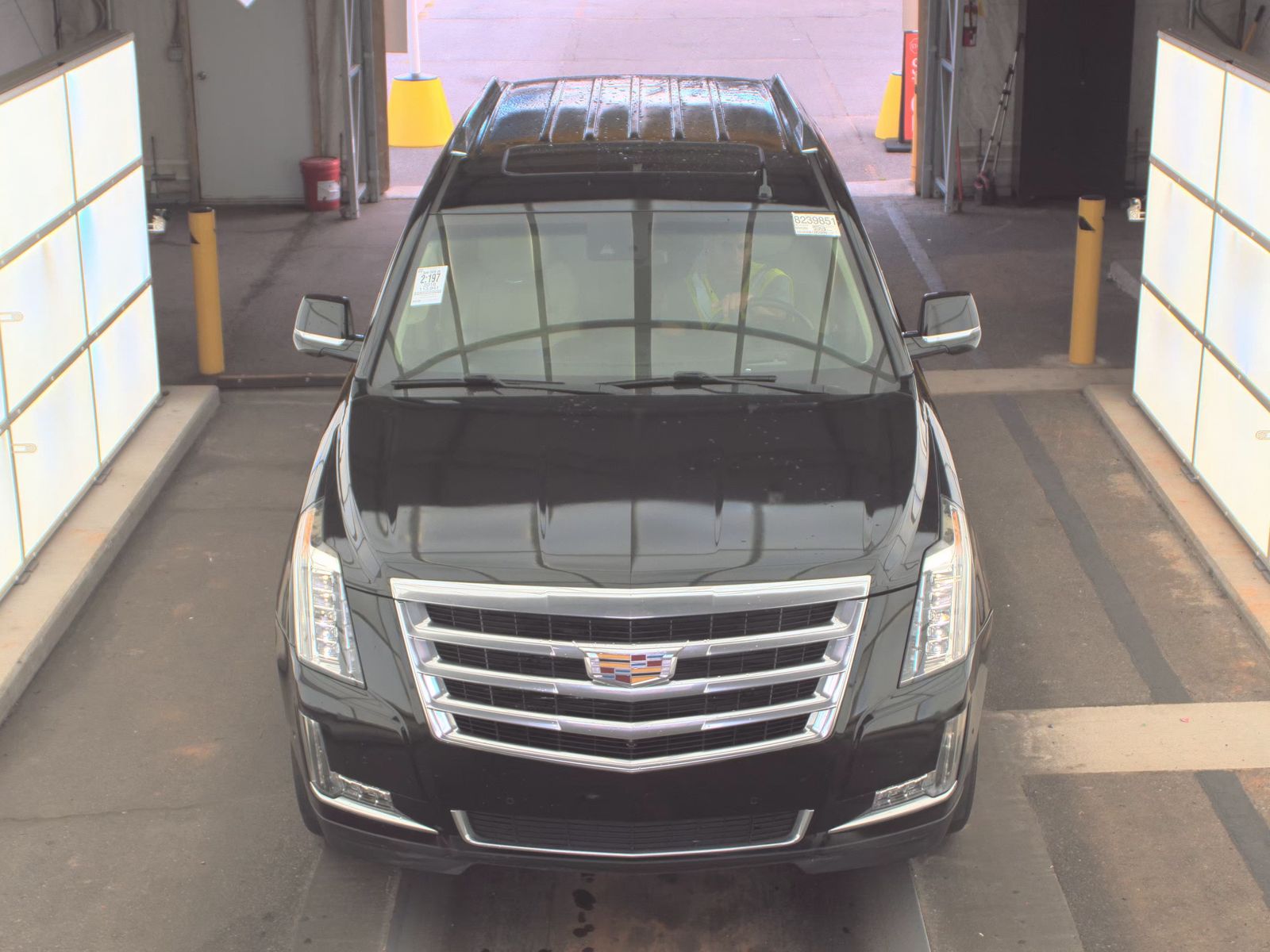 2018 Cadillac Escalade Luxury RWD