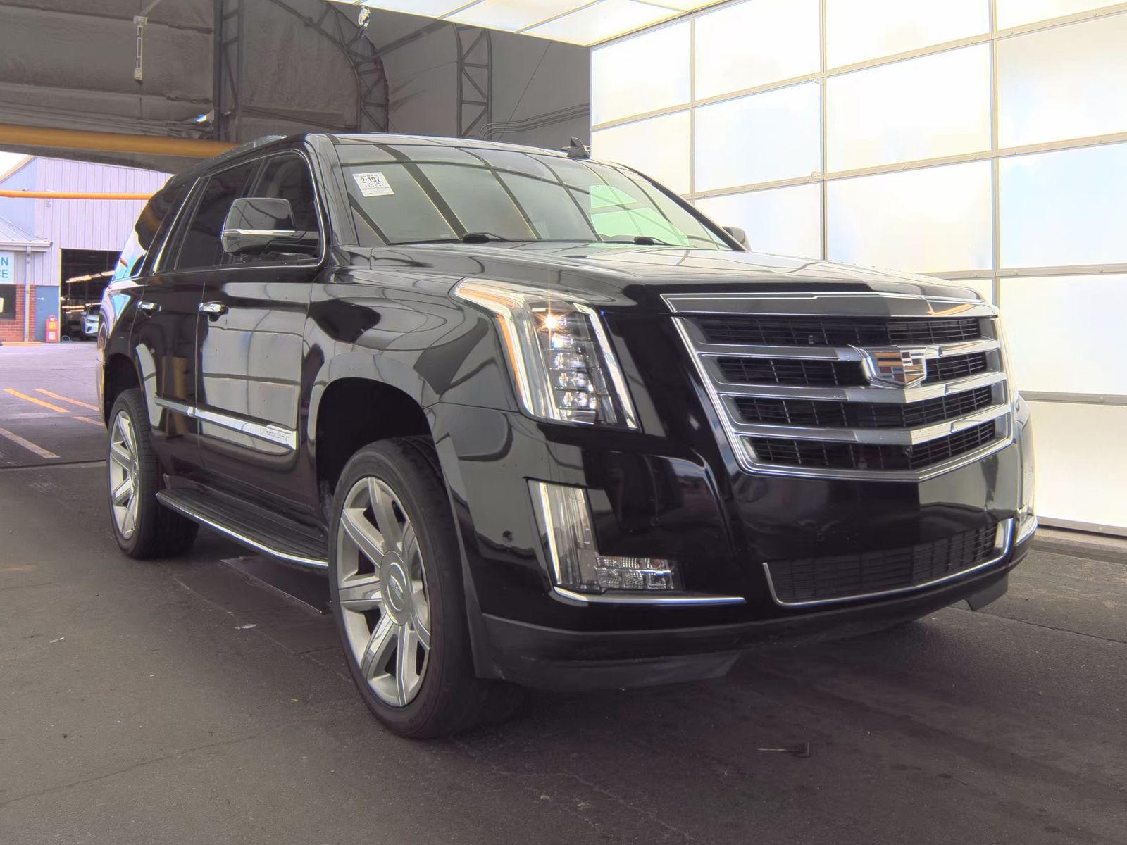 2018 Cadillac Escalade Luxury RWD