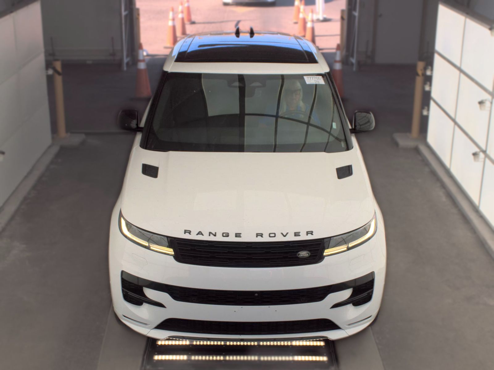 2024 Land Rover Range Rover Sport Dynamic SE AWD