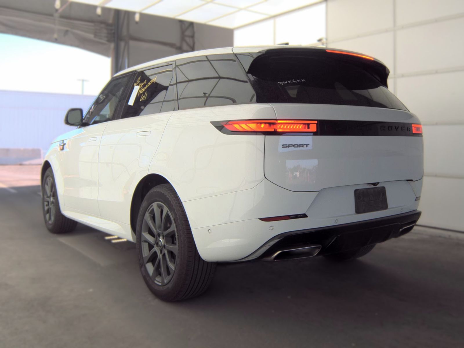 2024 Land Rover Range Rover Sport Dynamic SE AWD