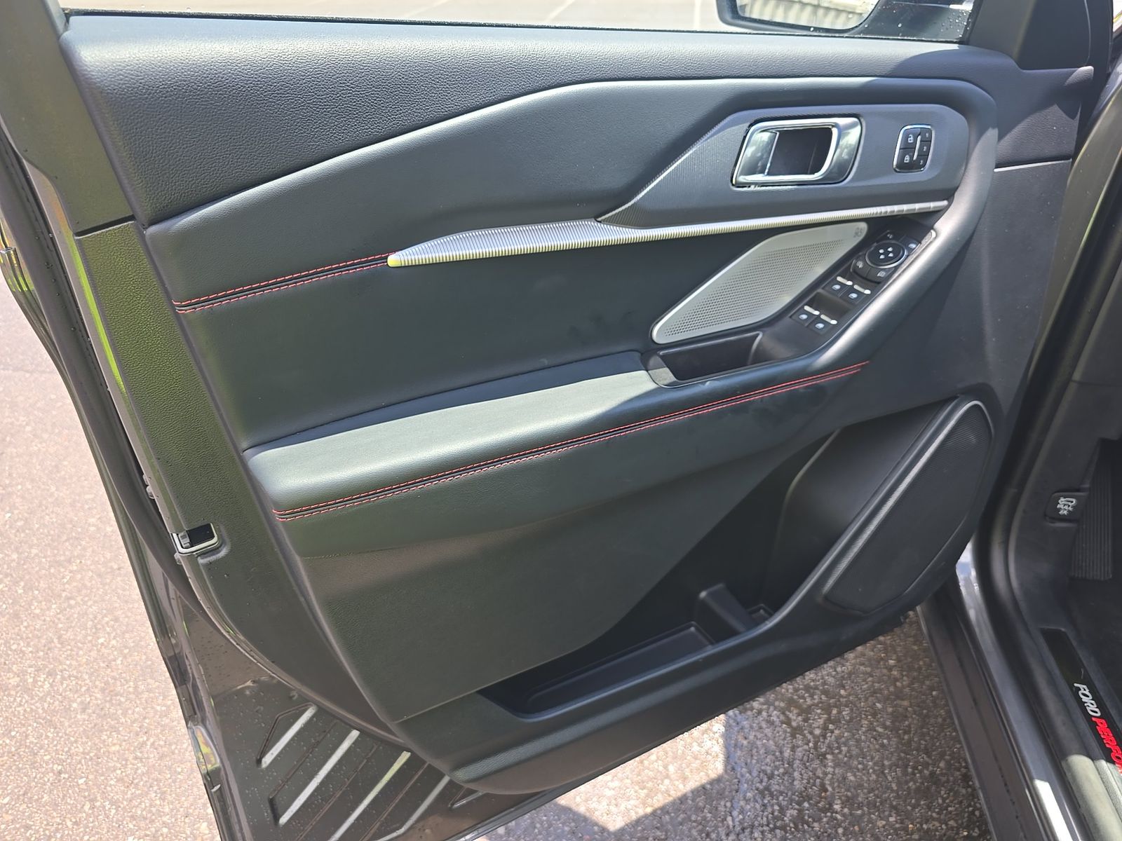 2026 Ford Explorer ST AWD