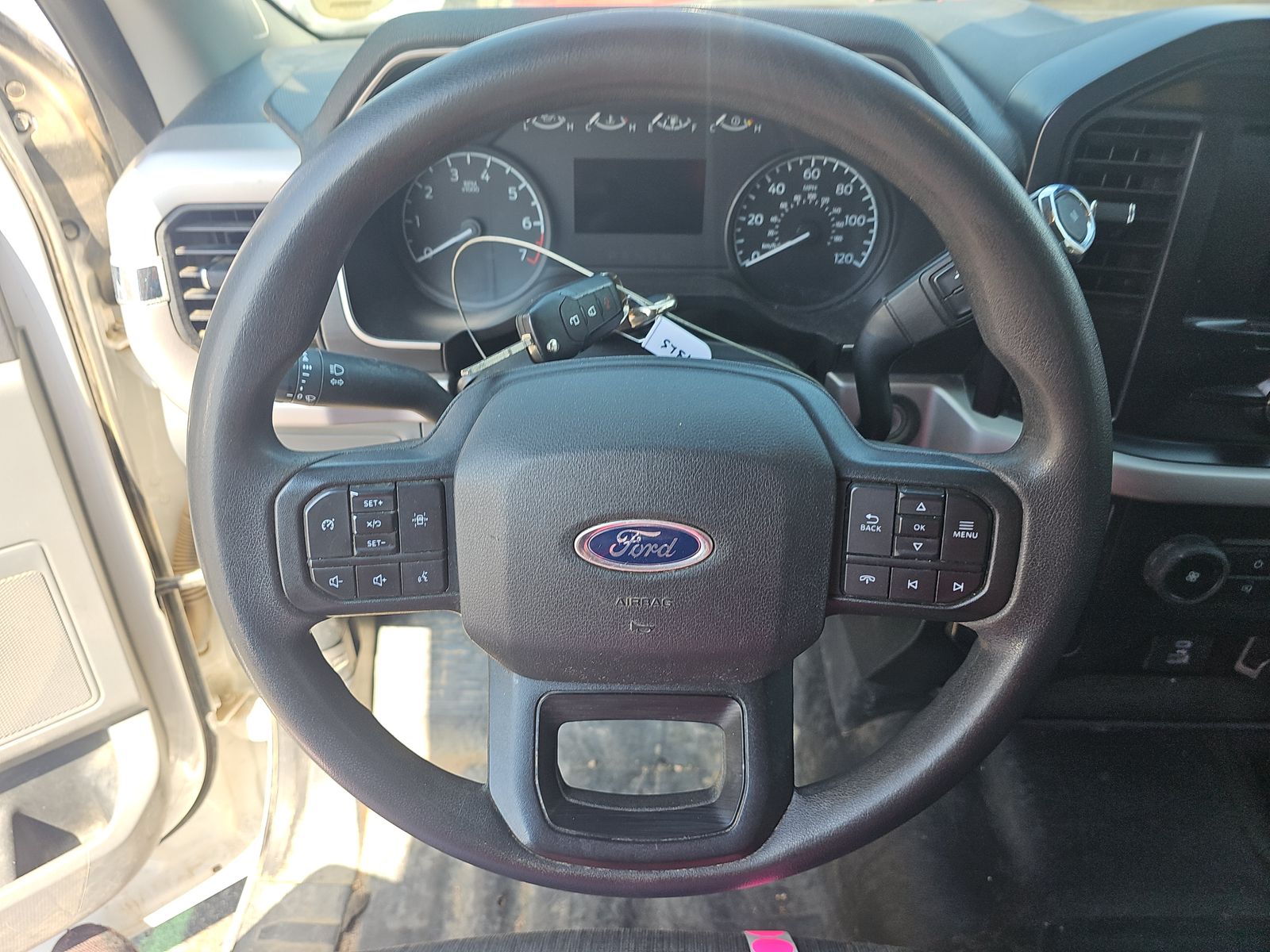 2023 Ford F-150 XL AWD