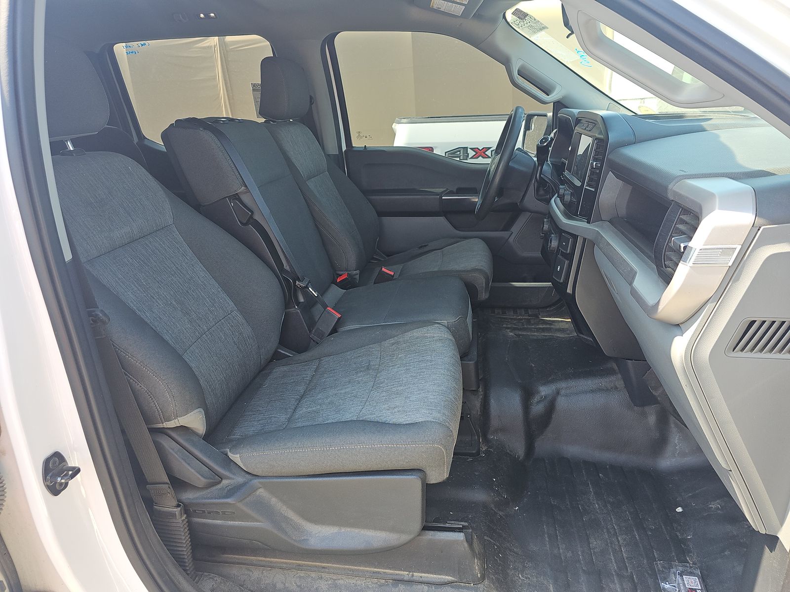 2023 Ford F-150 XL AWD