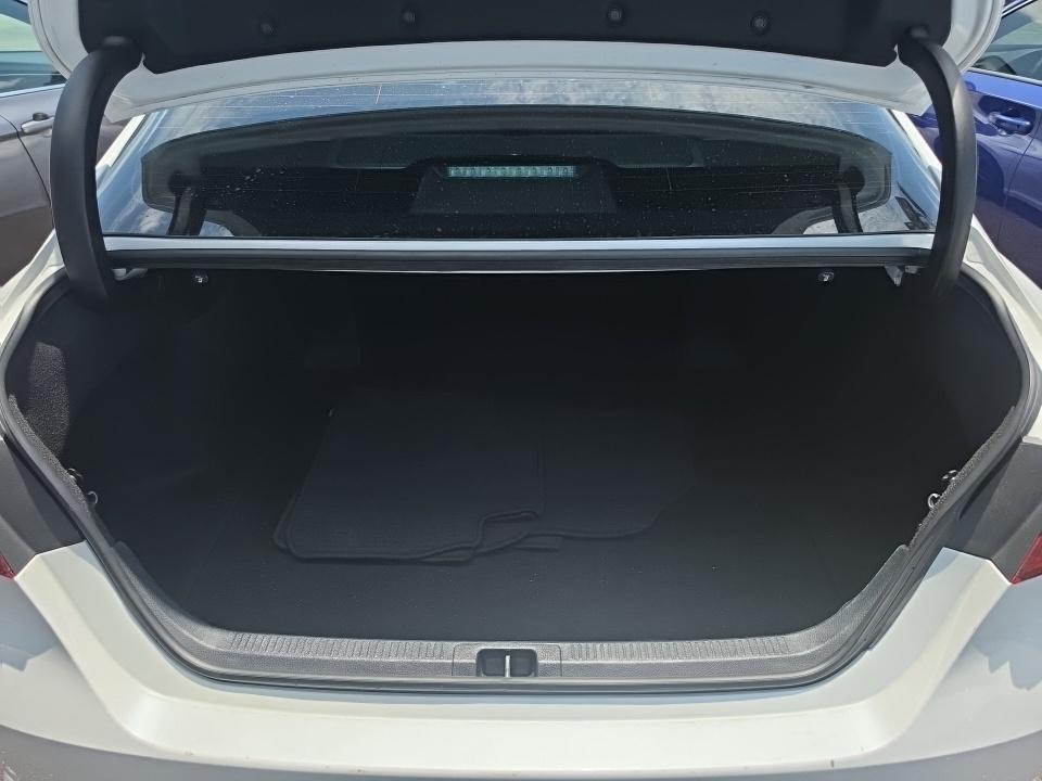 2022 Toyota Camry XSE FWD