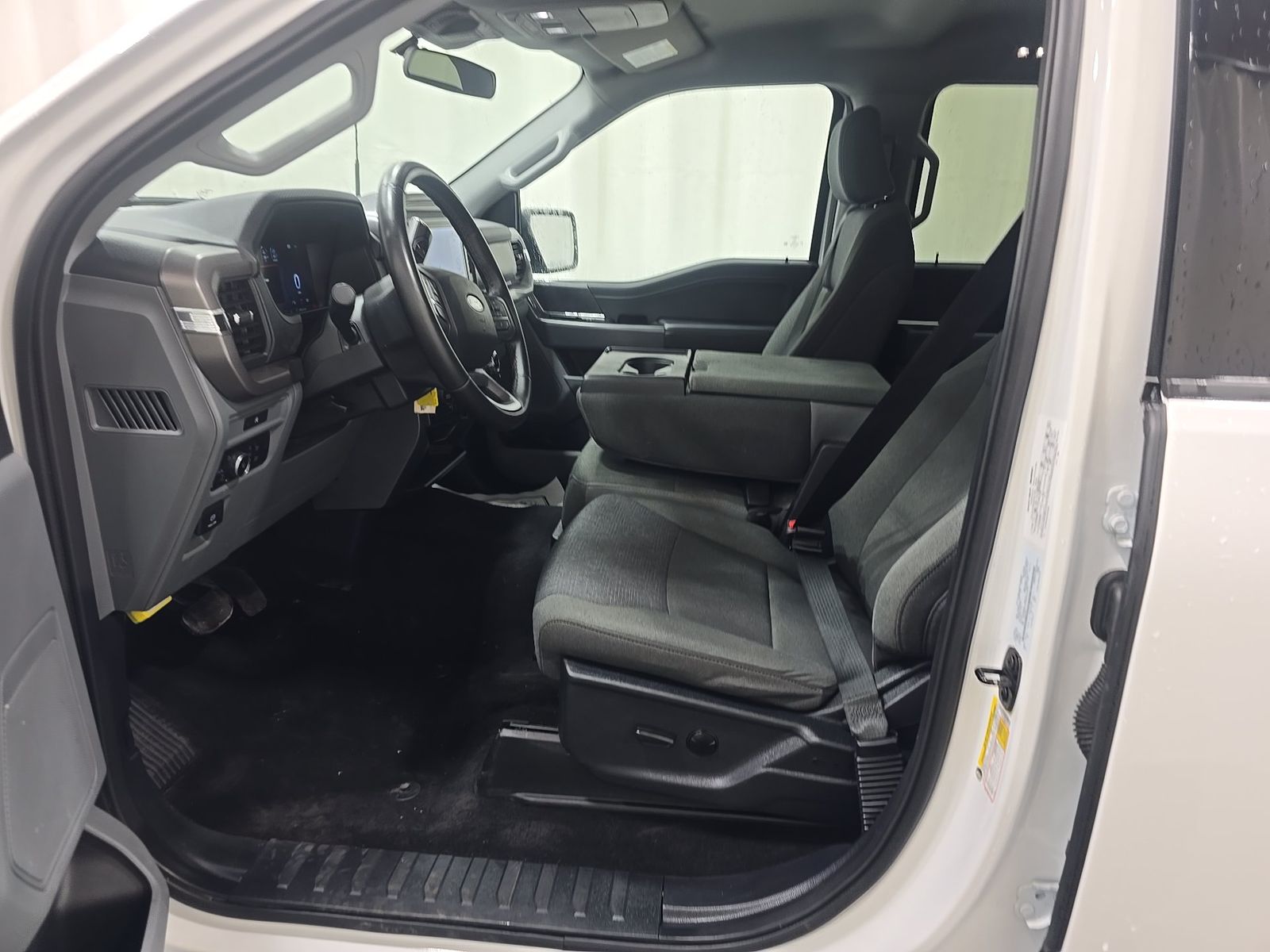 2025 Ford F-150 XLT AWD