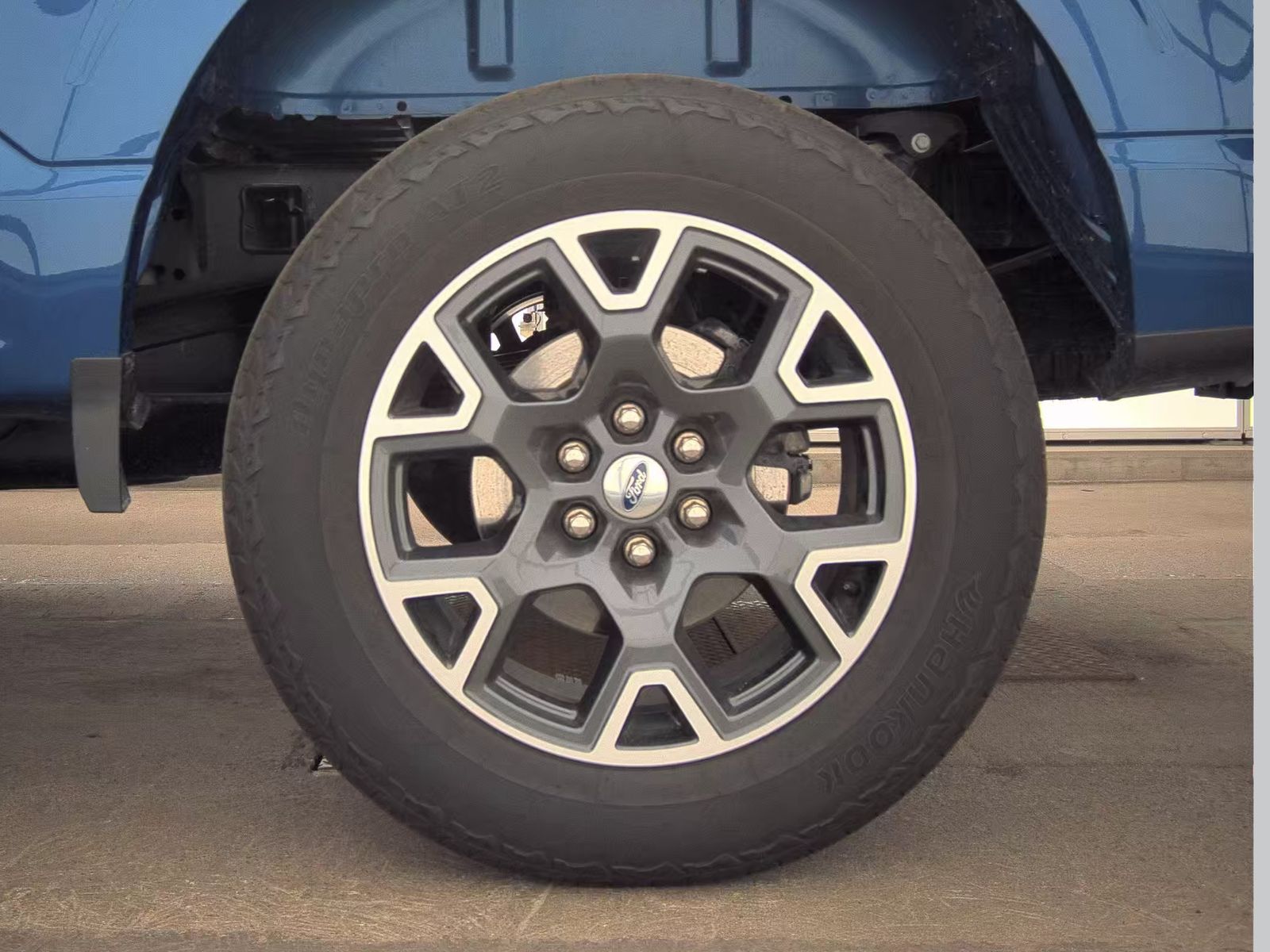 2025 Ford F-150 STX AWD