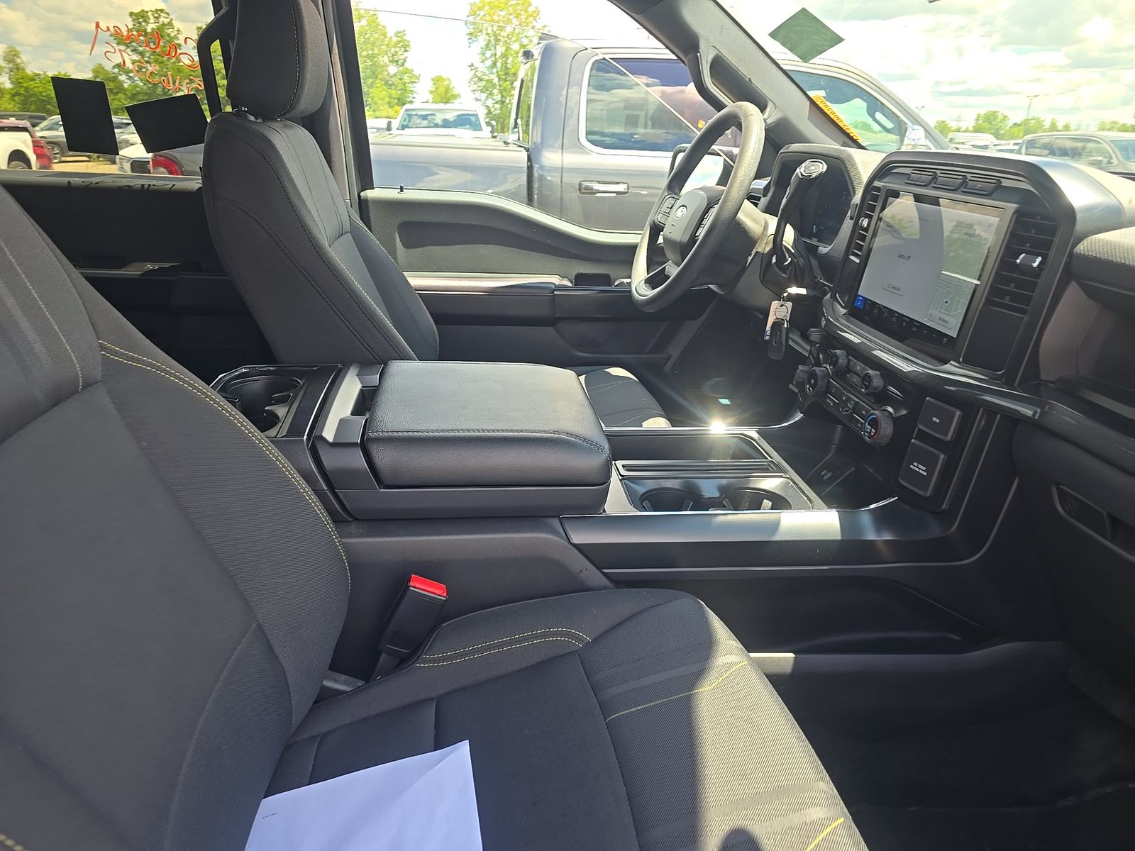 2024 Ford F-150 STX AWD