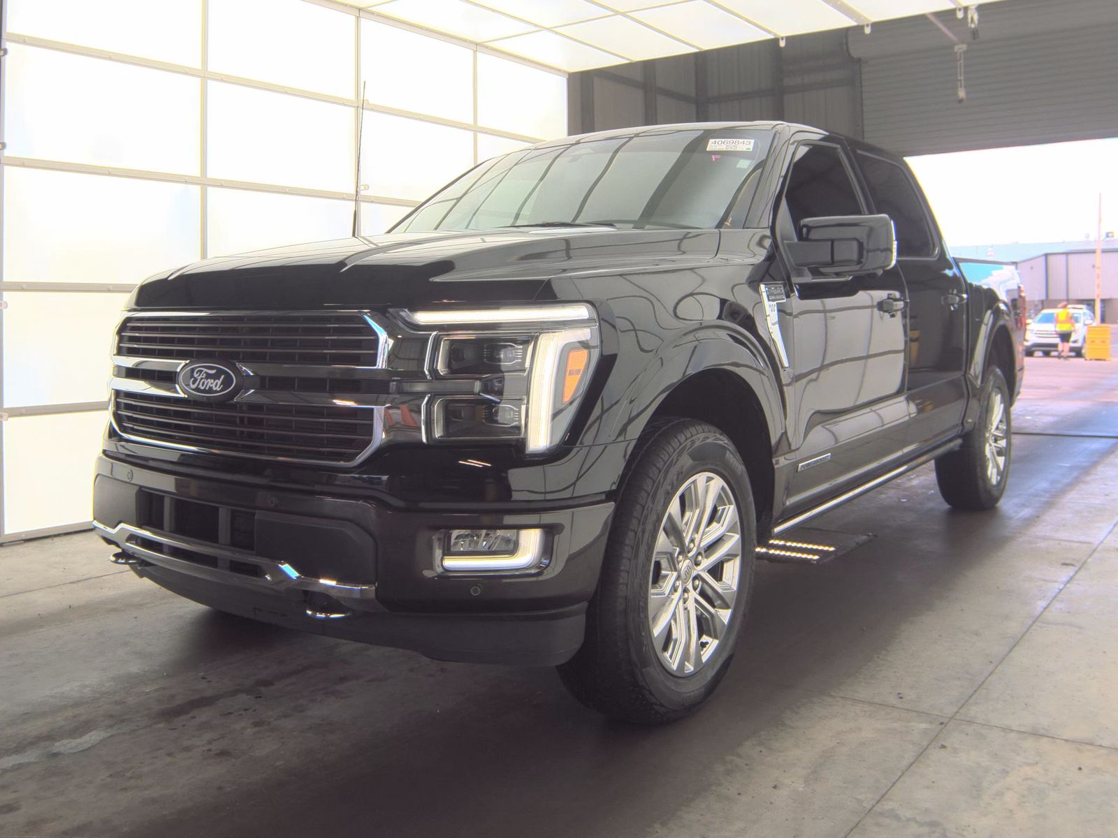 2024 Ford F-150 Hybrid King Ranch AWD