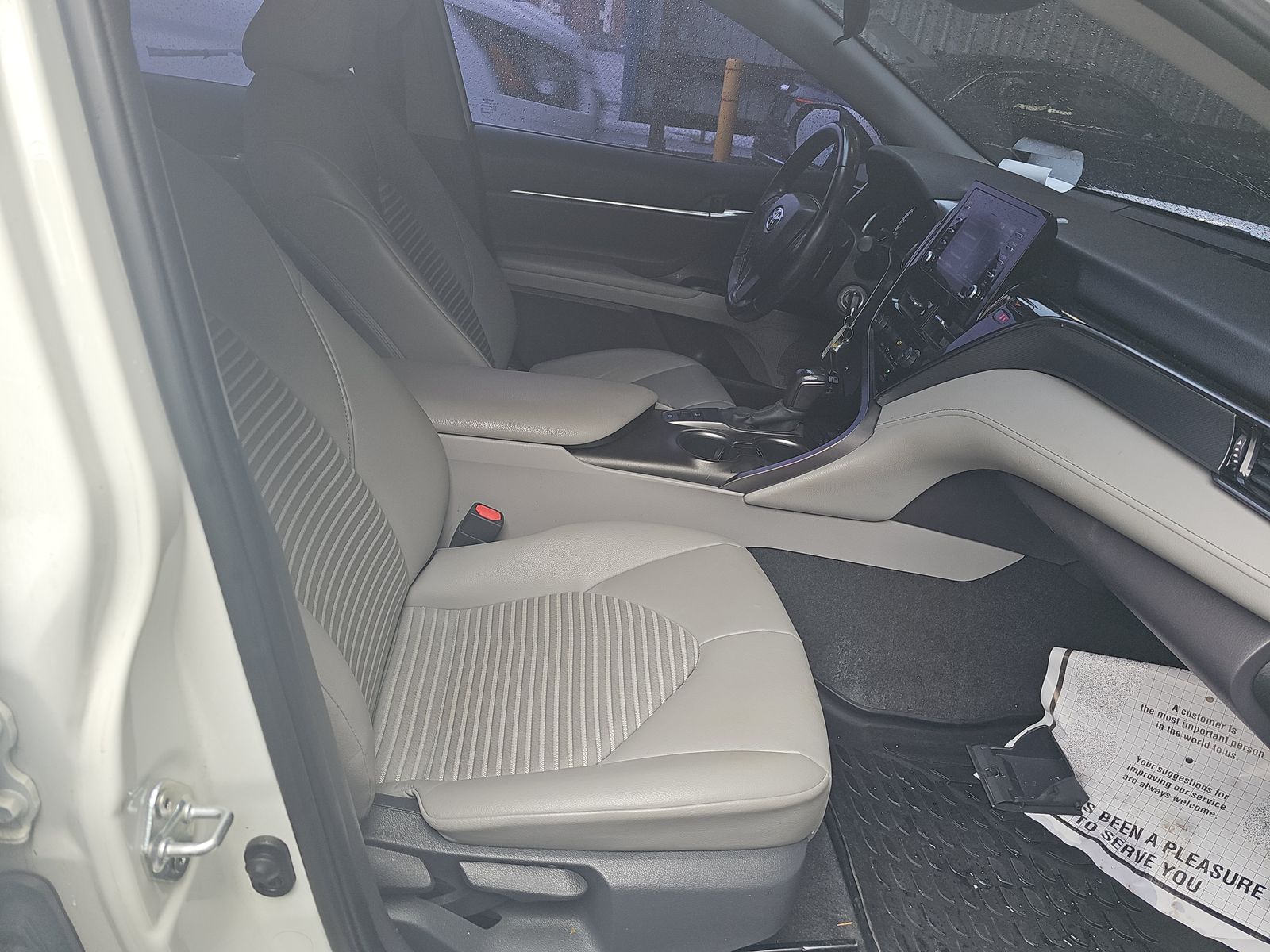 2021 Toyota Camry SE AWD