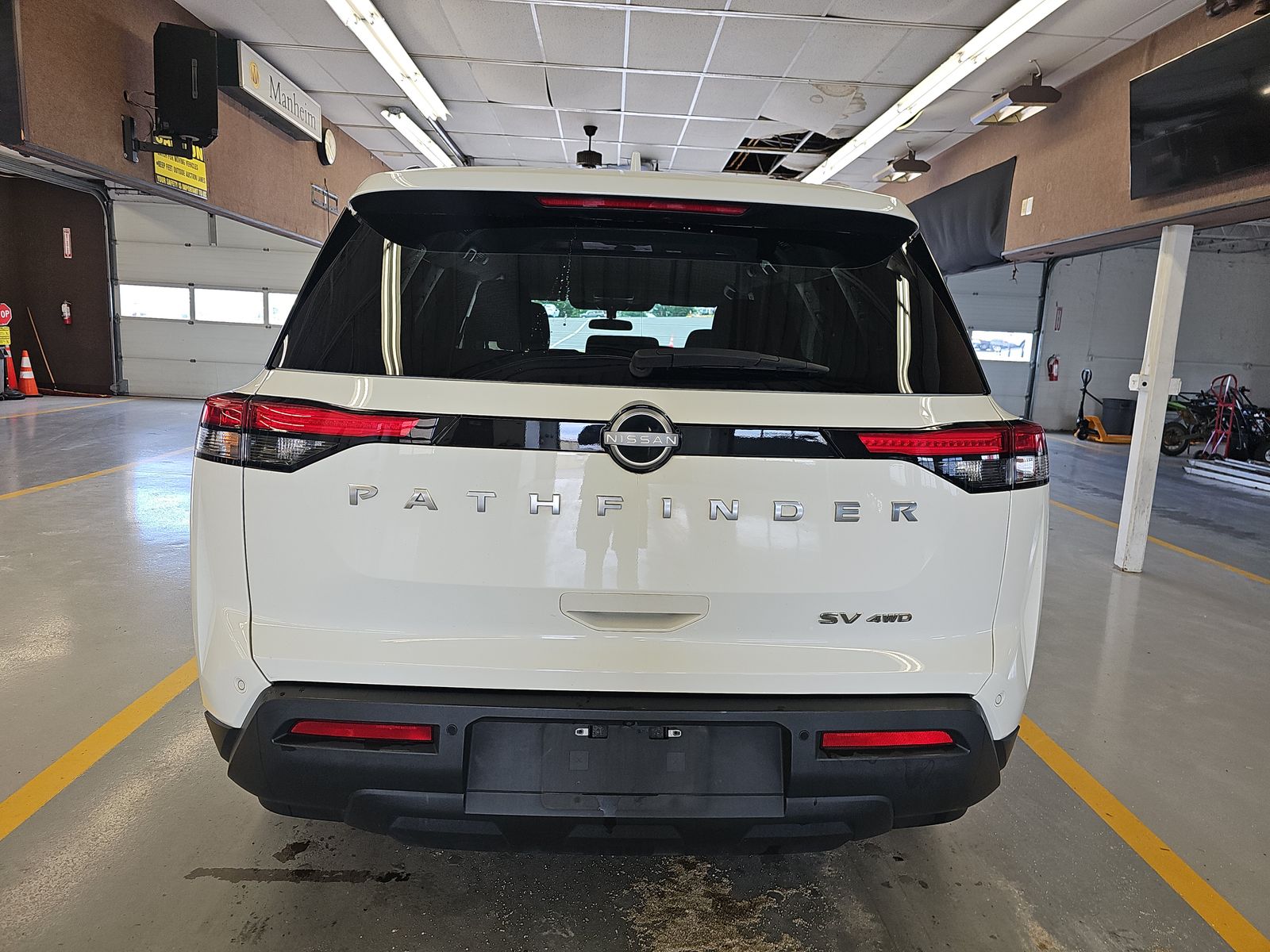 2024 Nissan Pathfinder SV AWD