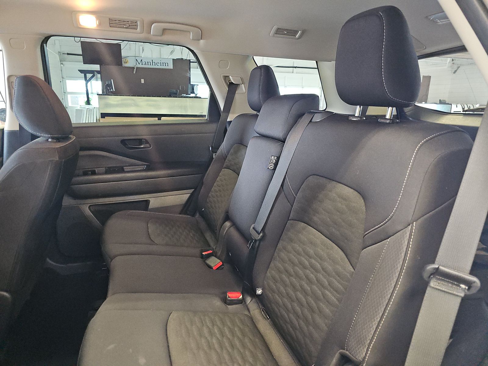 2024 Nissan Pathfinder SV AWD