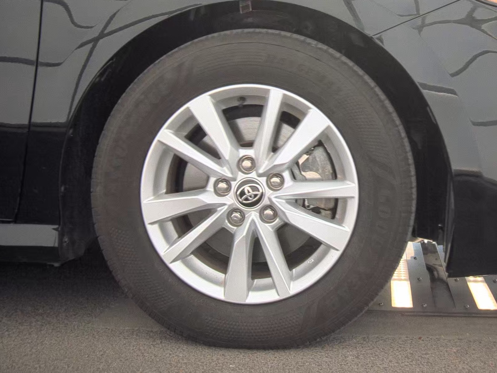 2026 Toyota Camry LE FWD