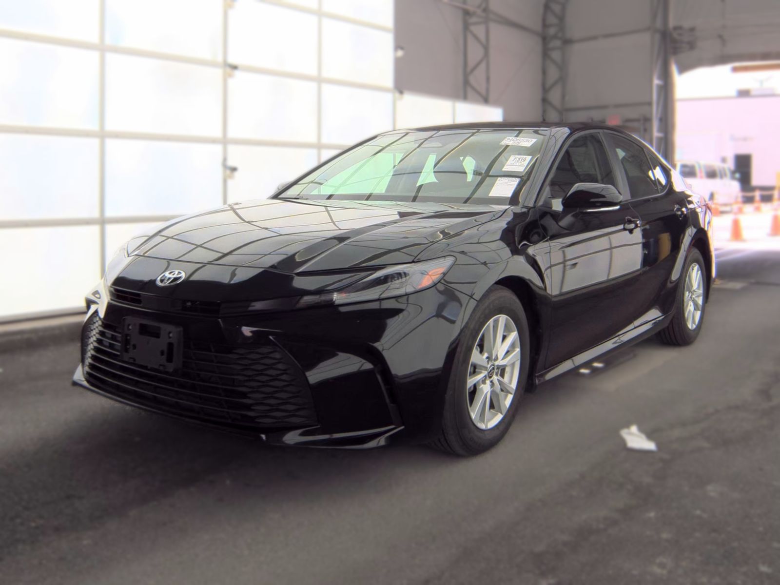 2026 Toyota Camry LE FWD