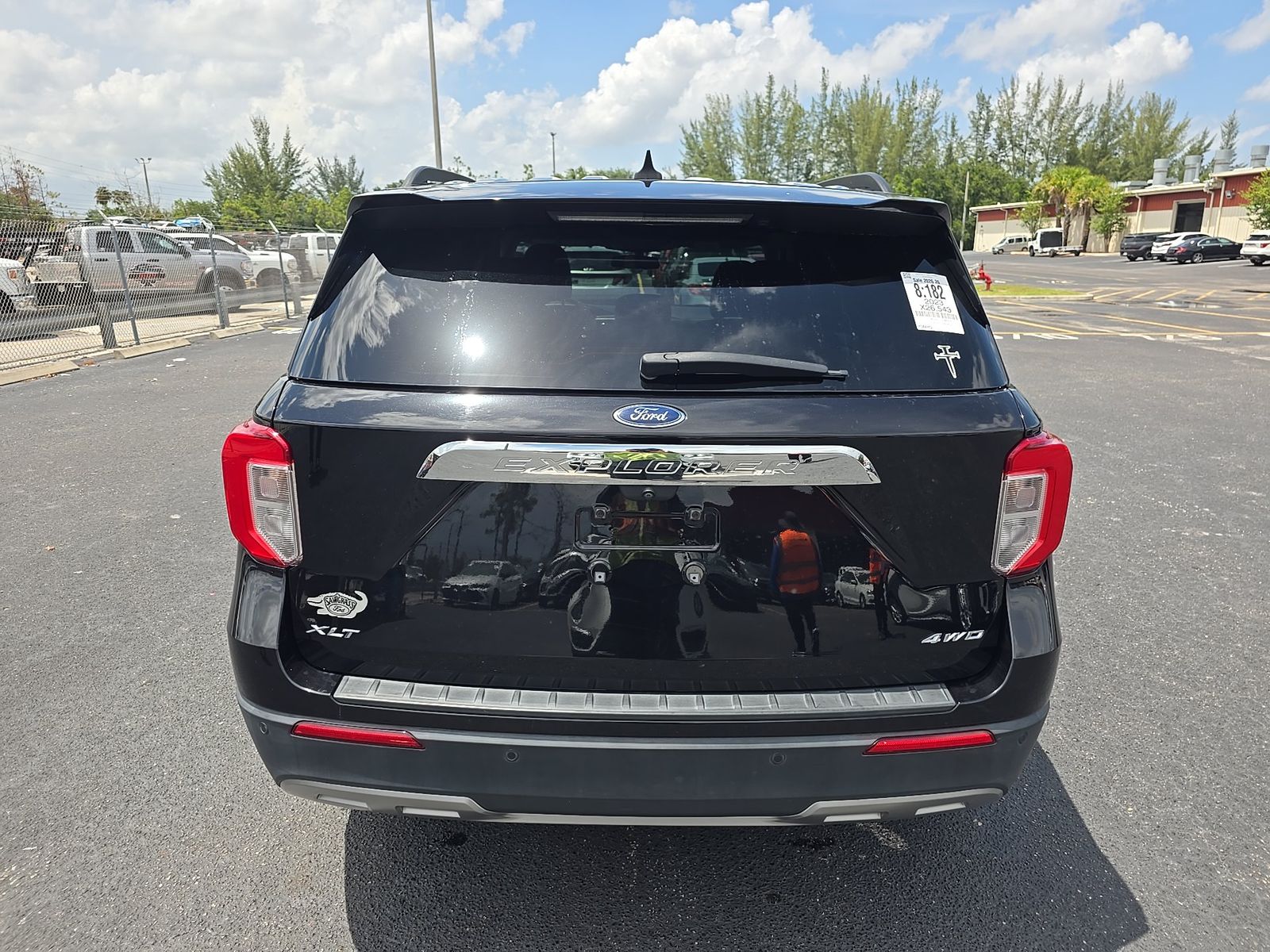 2023 Ford Explorer XLT AWD