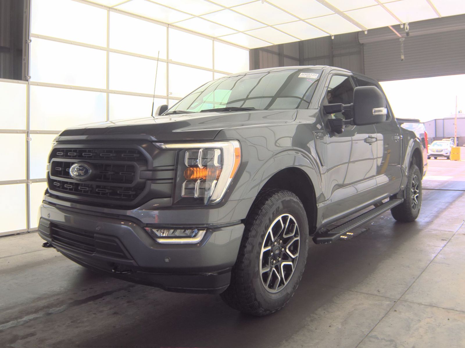 2023 Ford F-150 XLT AWD