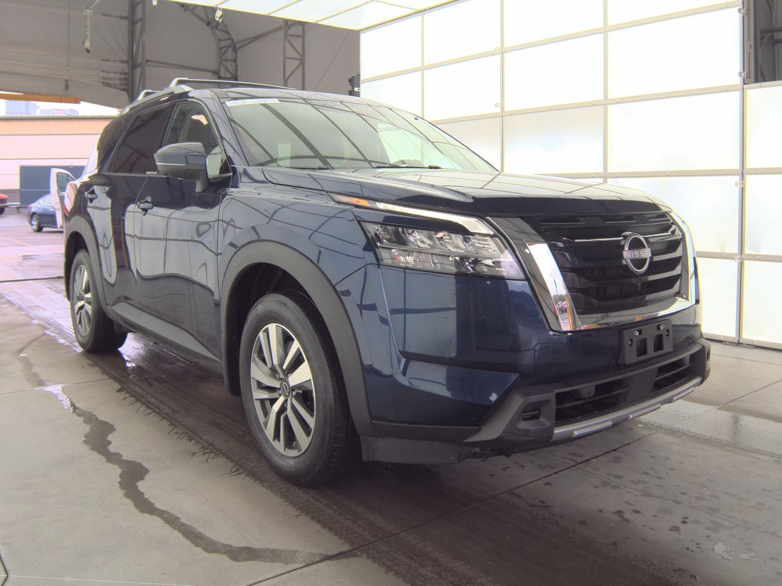 2023 Nissan Pathfinder SL AWD