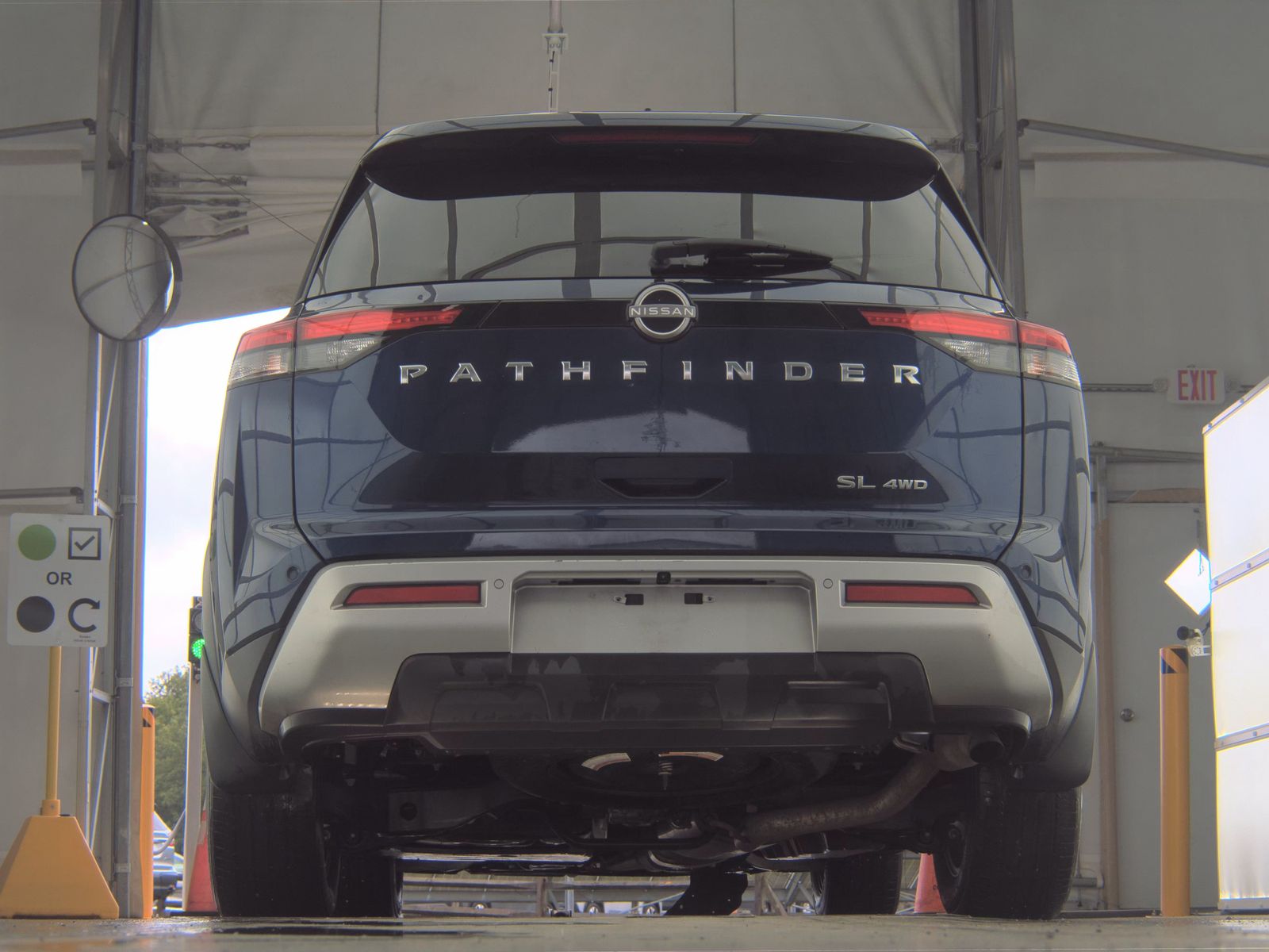 2023 Nissan Pathfinder SL AWD