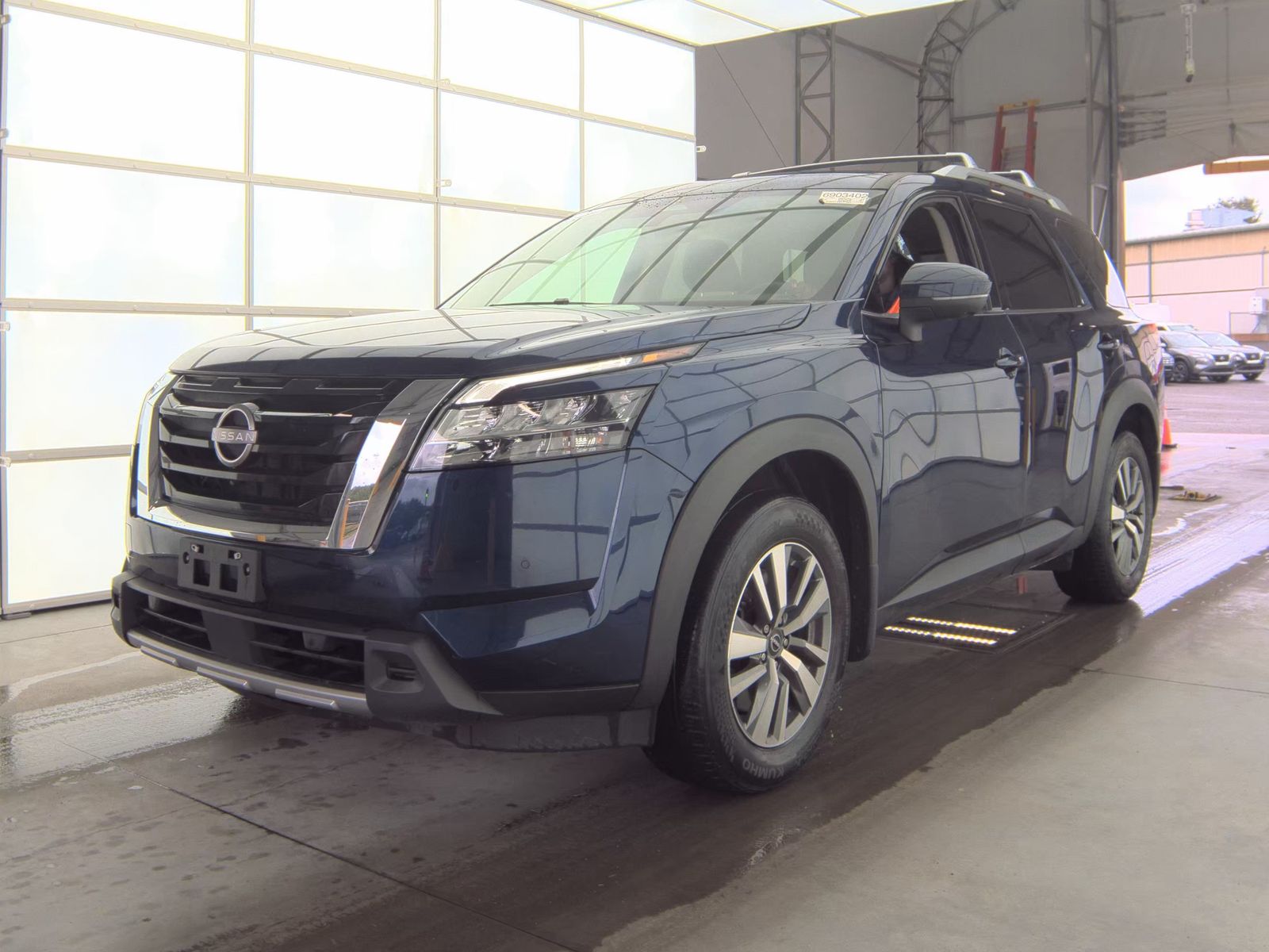 2023 Nissan Pathfinder SL AWD