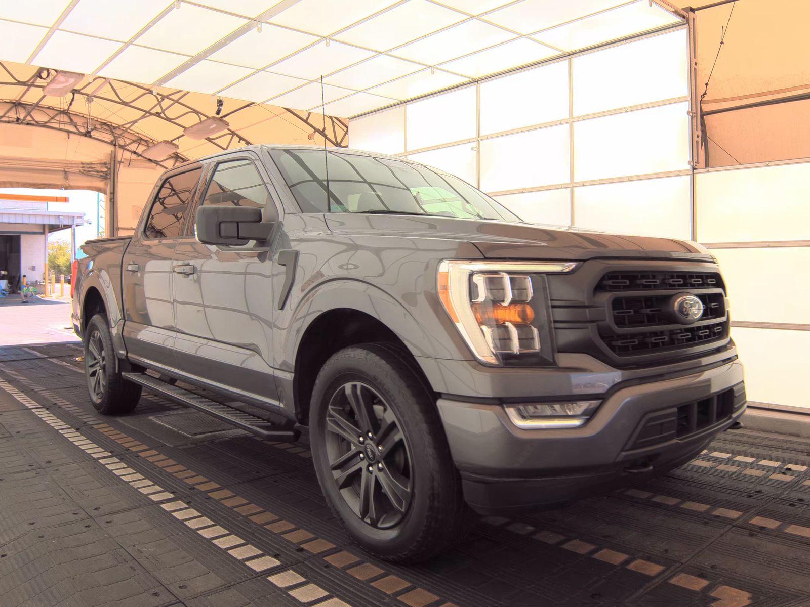 2022 Ford F-150 XLT AWD