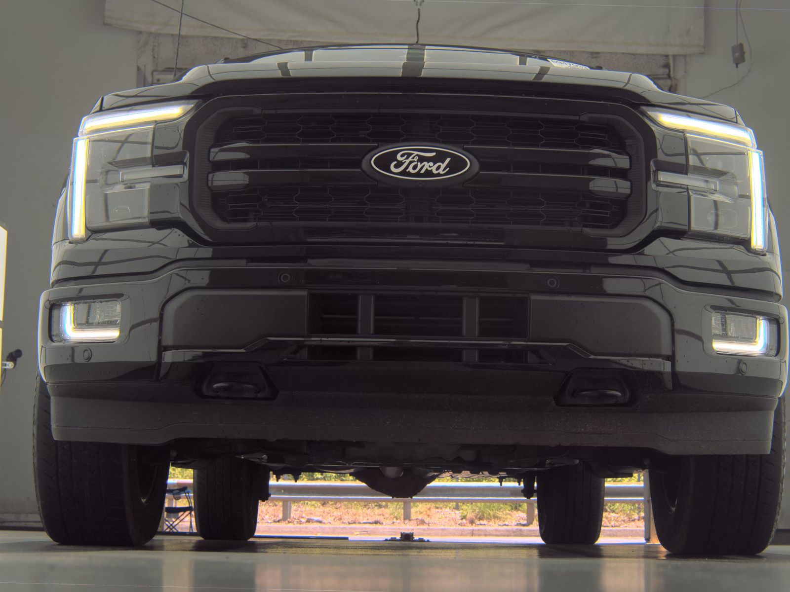 2024 Ford F-150 Hybrid Lariat AWD