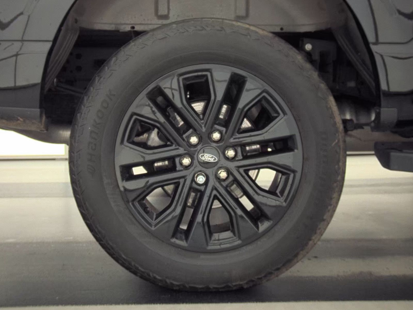 2024 Ford F-150 Hybrid Lariat AWD