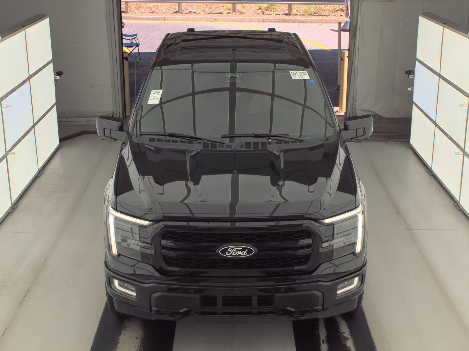 2024 Ford F-150 Hybrid Lariat AWD