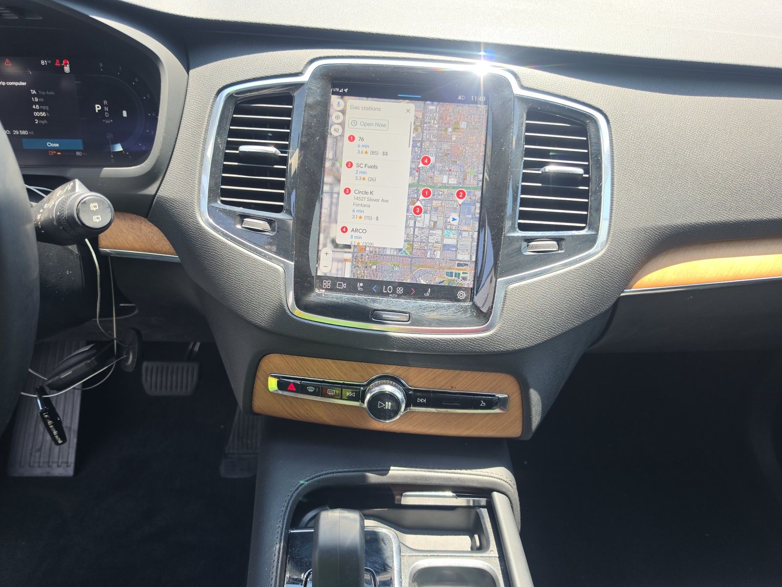 2023 Volvo XC90 B6 Plus AWD