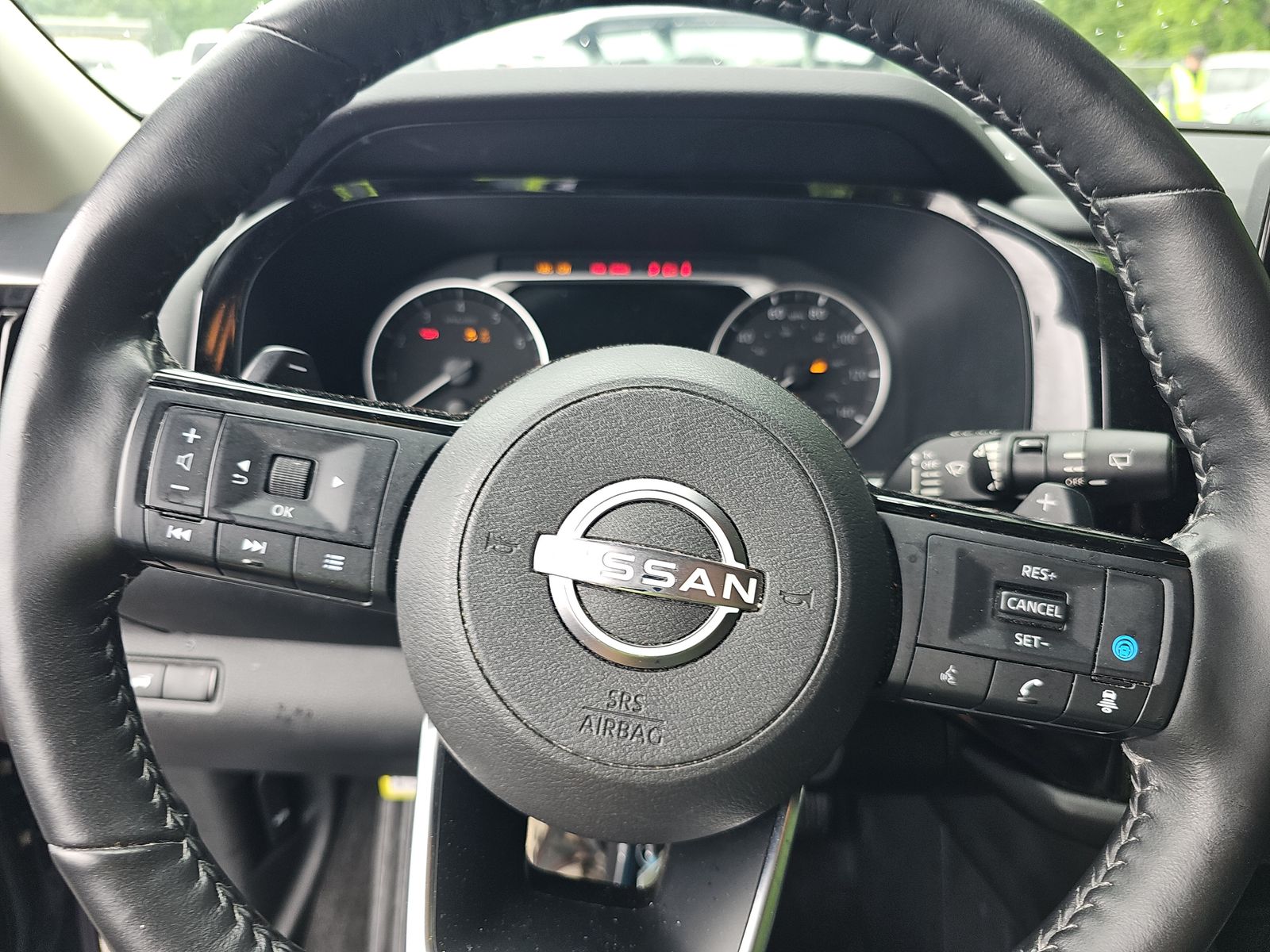 2023 Nissan Pathfinder SL AWD
