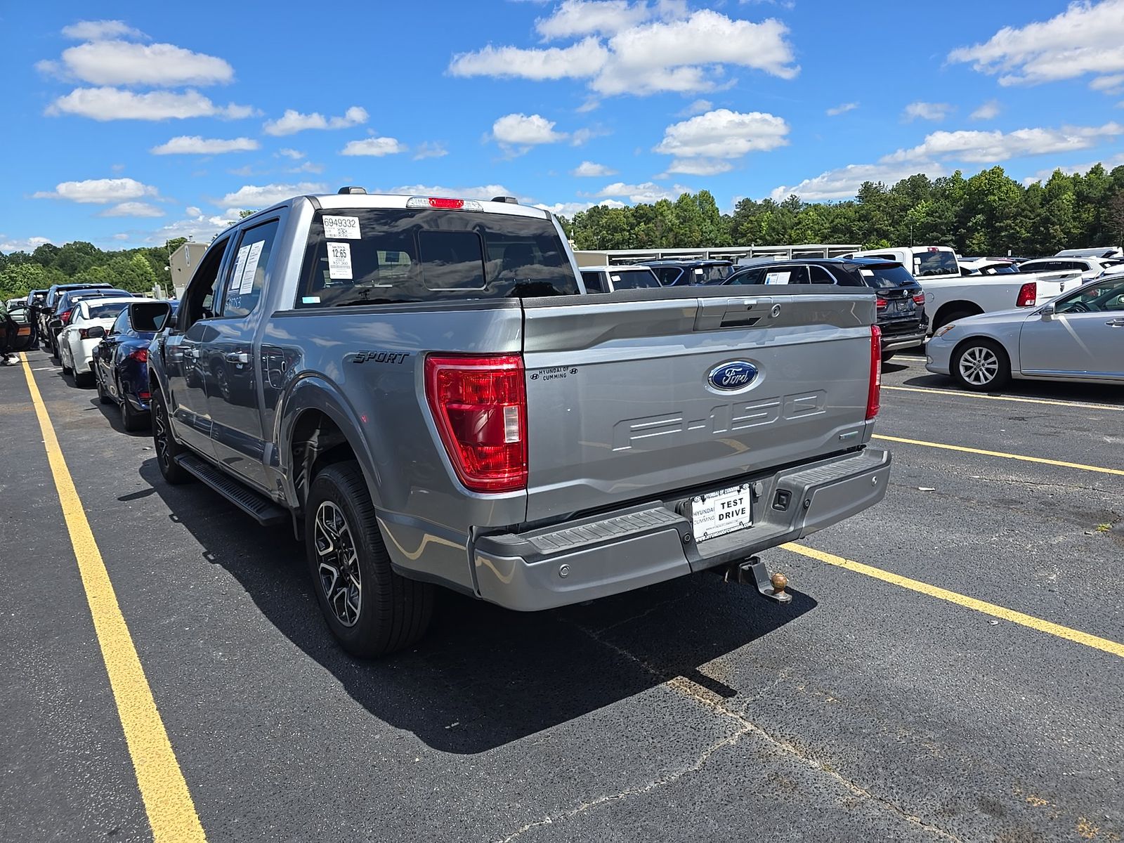 2023 Ford F-150 XLT RWD