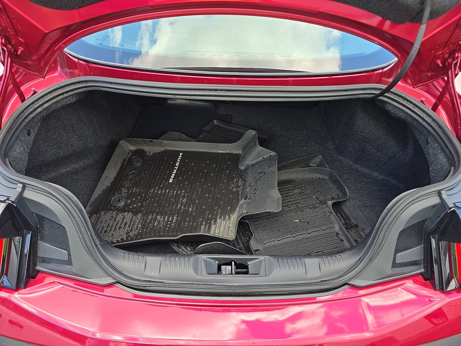 2025 Ford Mustang EcoBoost Premium RWD