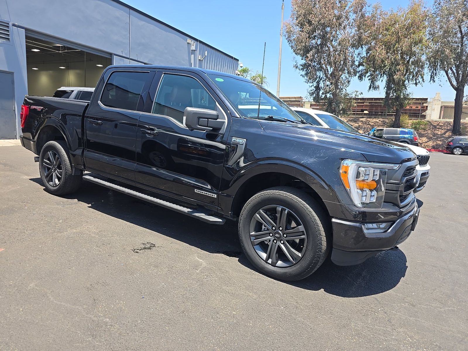 2023 Ford F-150 Hybrid XLT AWD