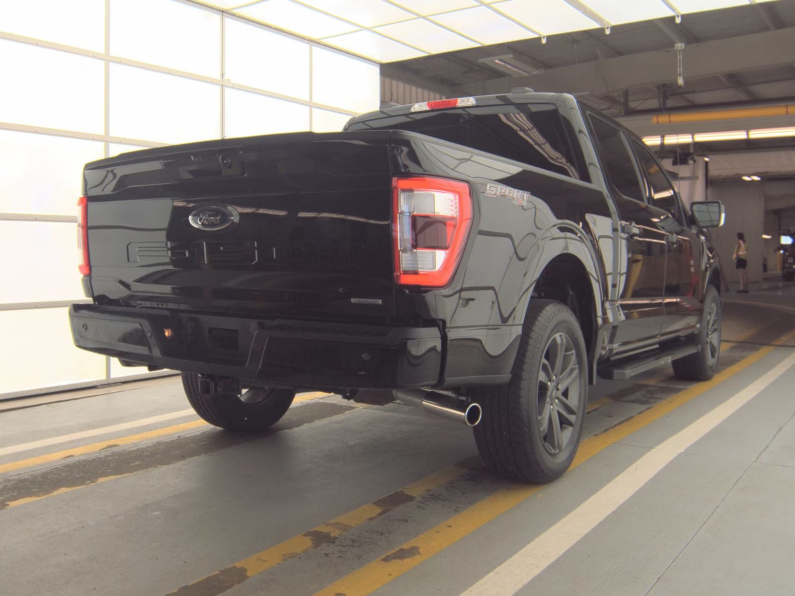 2023 Ford F-150 Lariat AWD