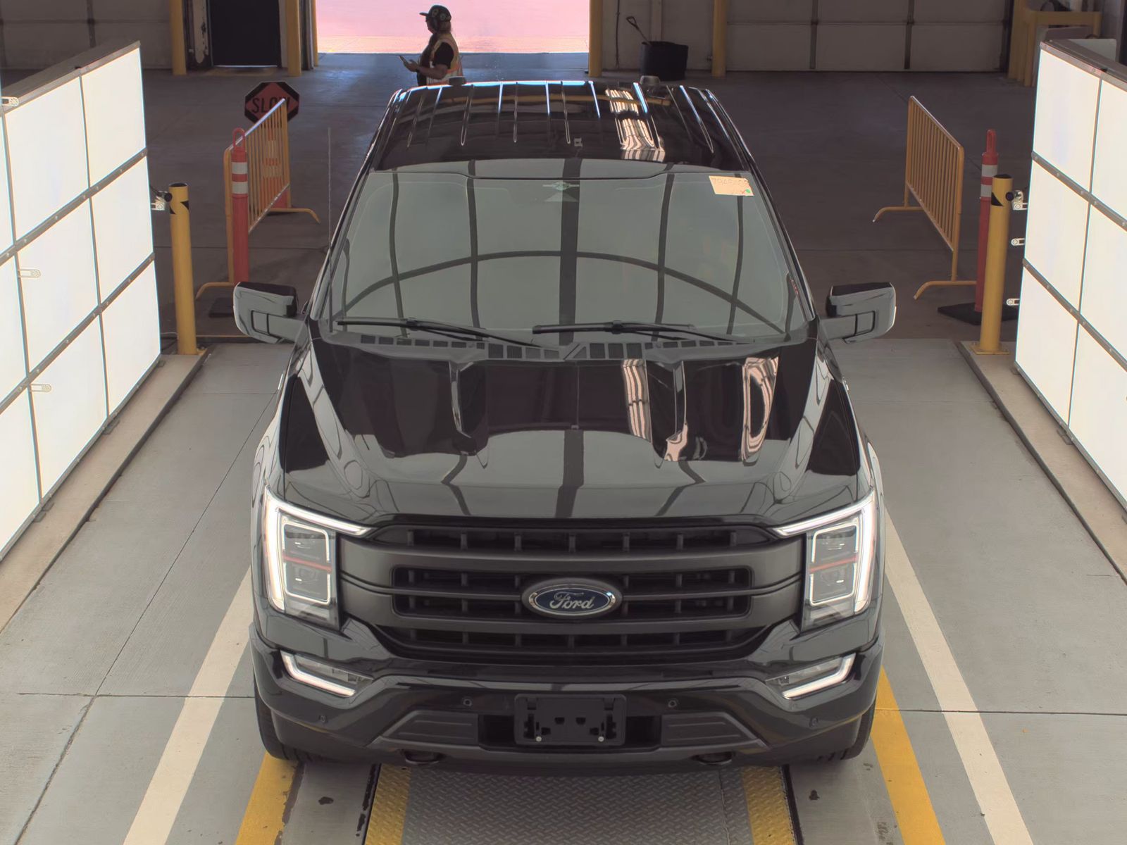 2023 Ford F-150 Lariat AWD