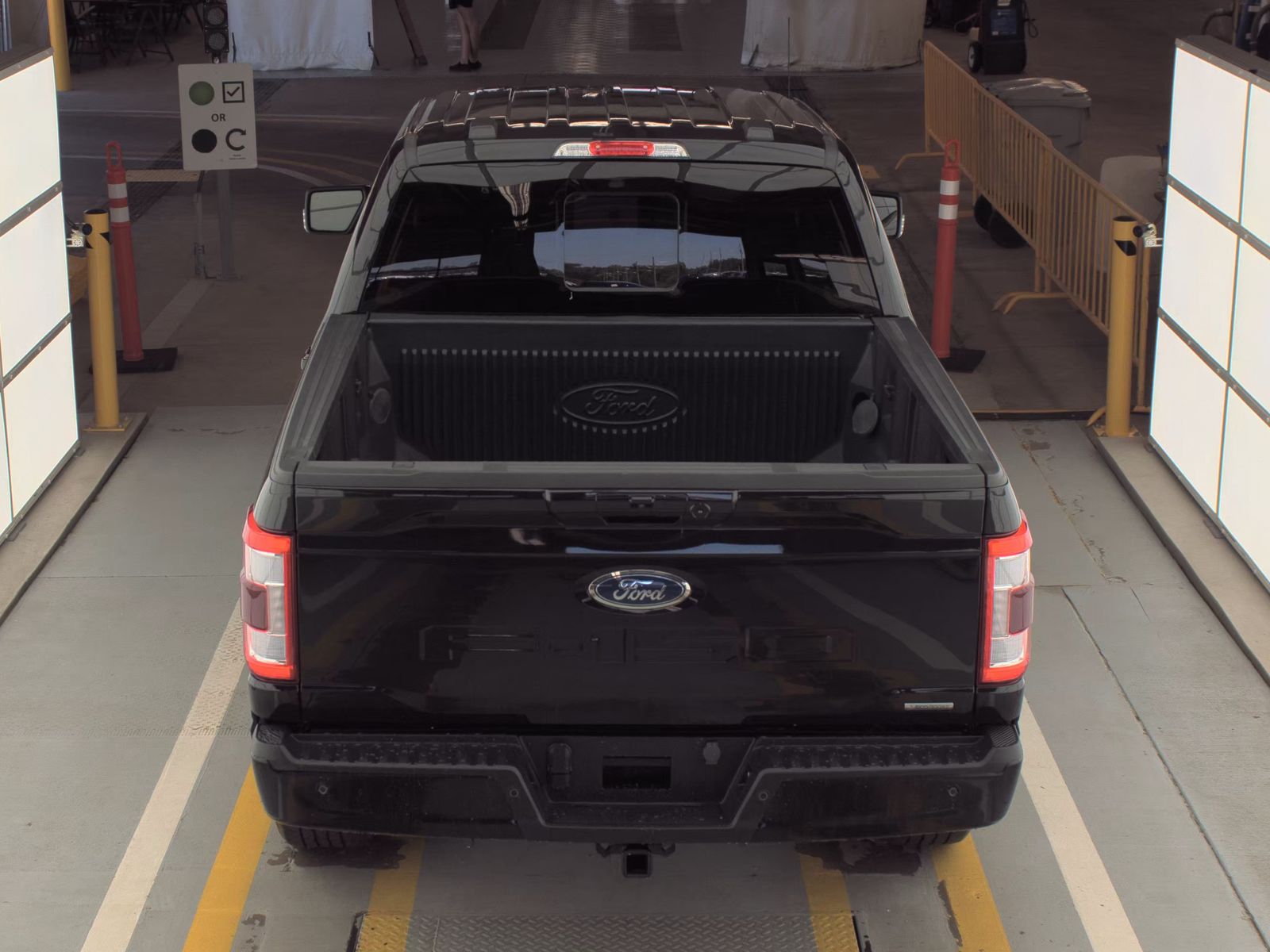 2023 Ford F-150 Lariat AWD