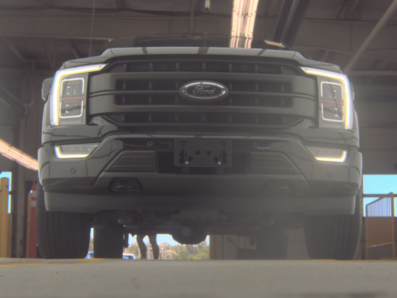 2023 Ford F-150 Lariat AWD