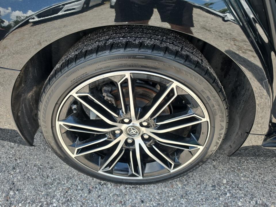 2019 Toyota Avalon Touring FWD