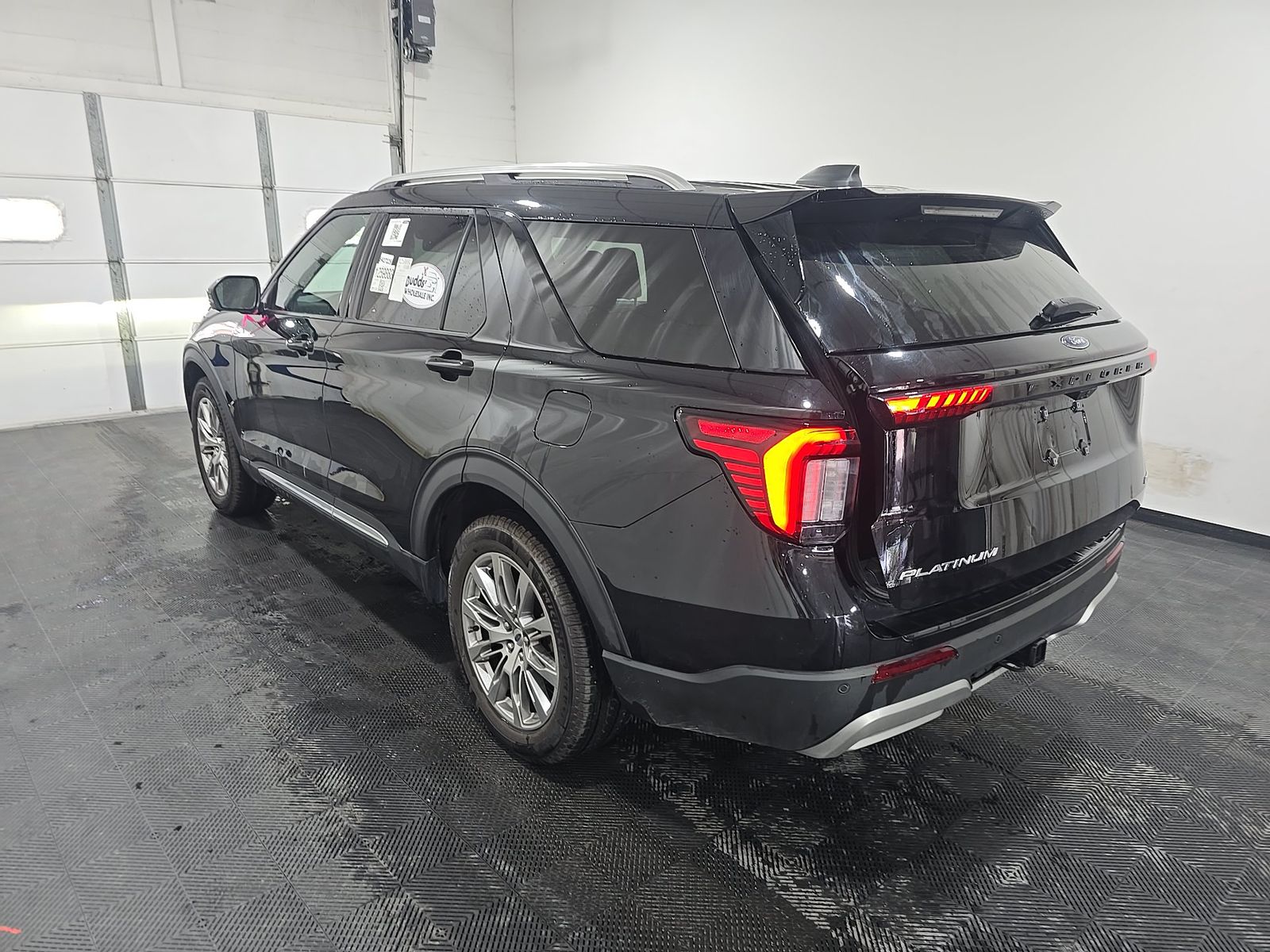2026 Ford Explorer Platinum AWD