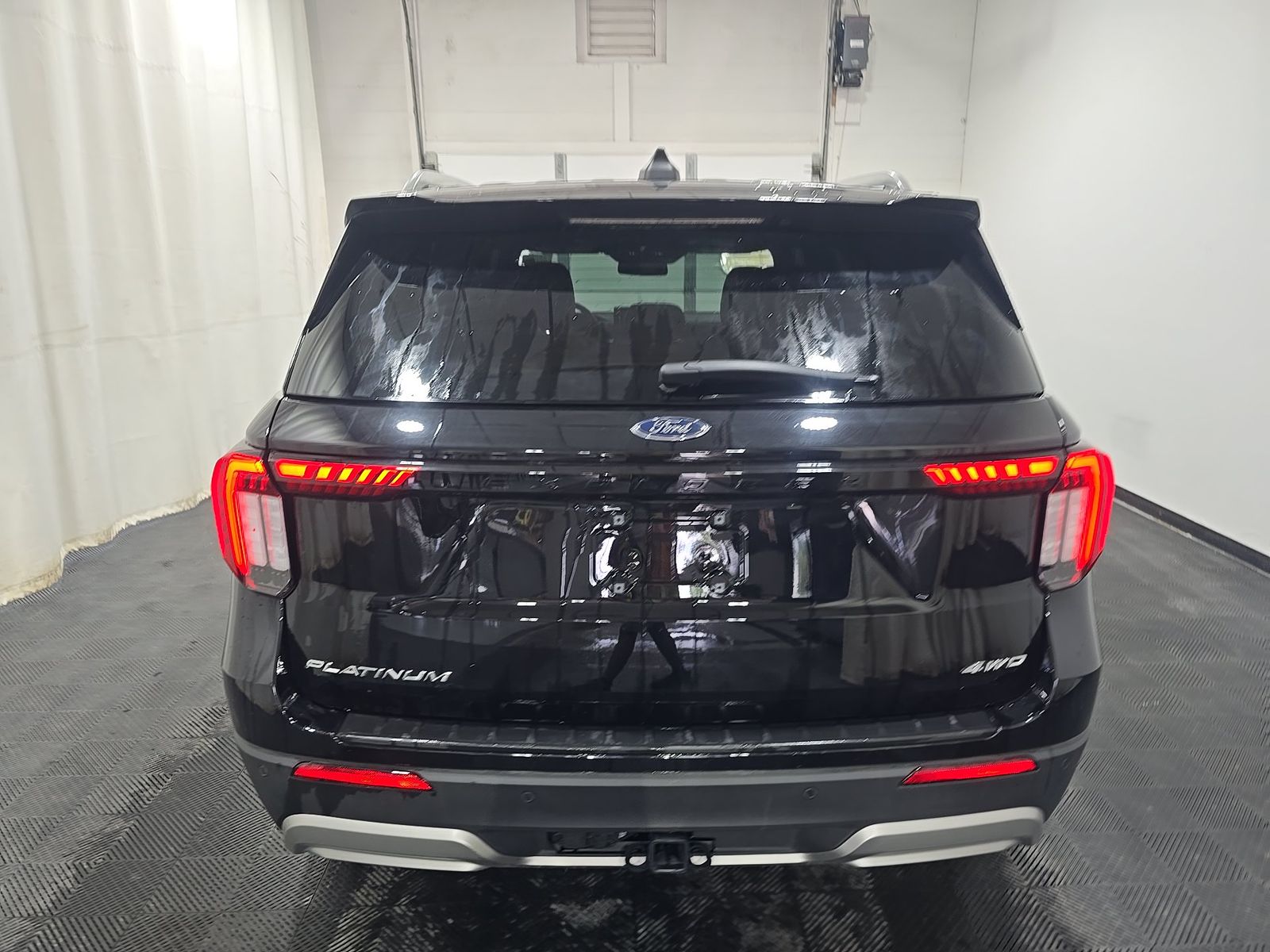 2026 Ford Explorer Platinum AWD