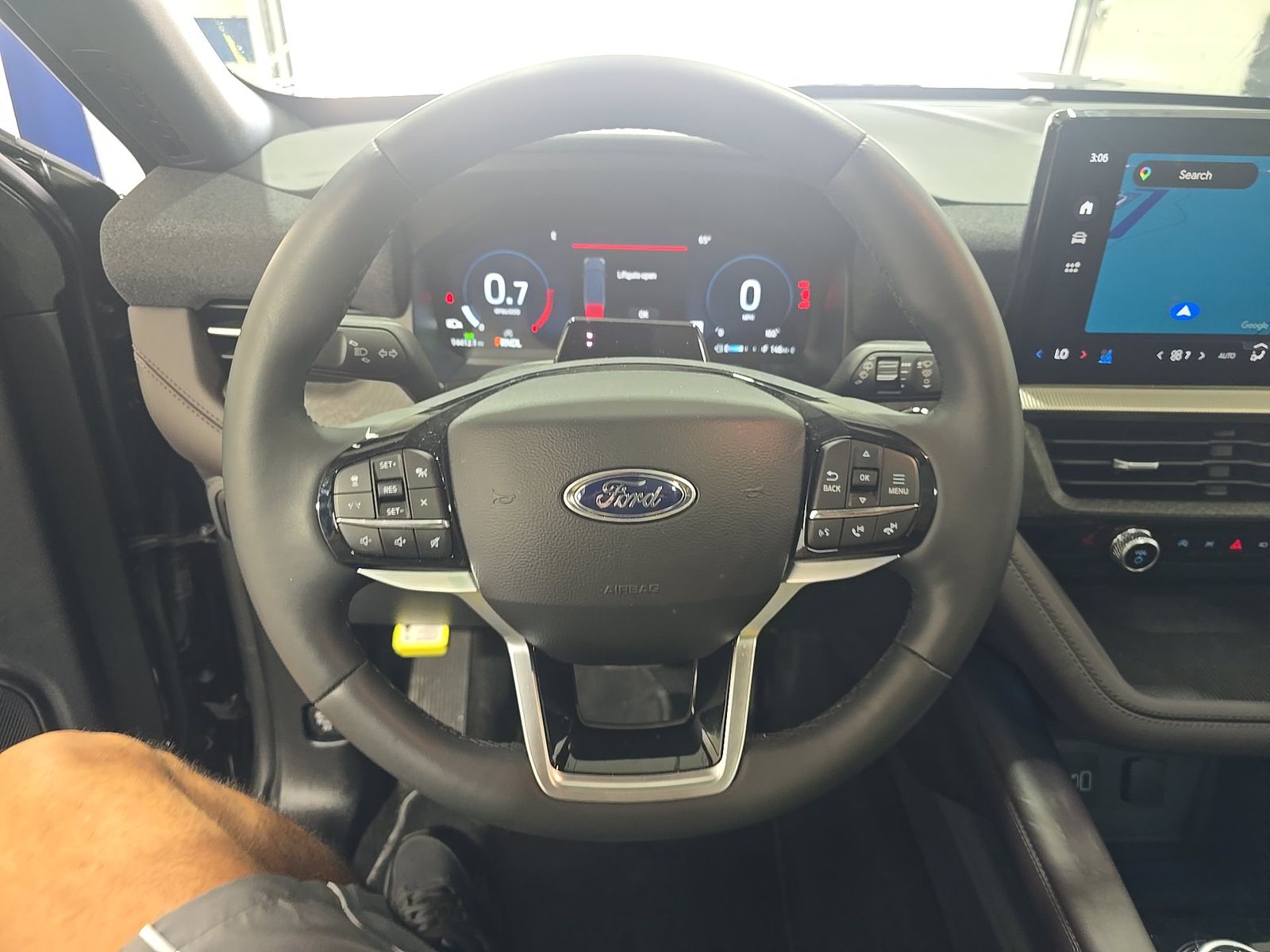 2026 Ford Explorer Platinum AWD