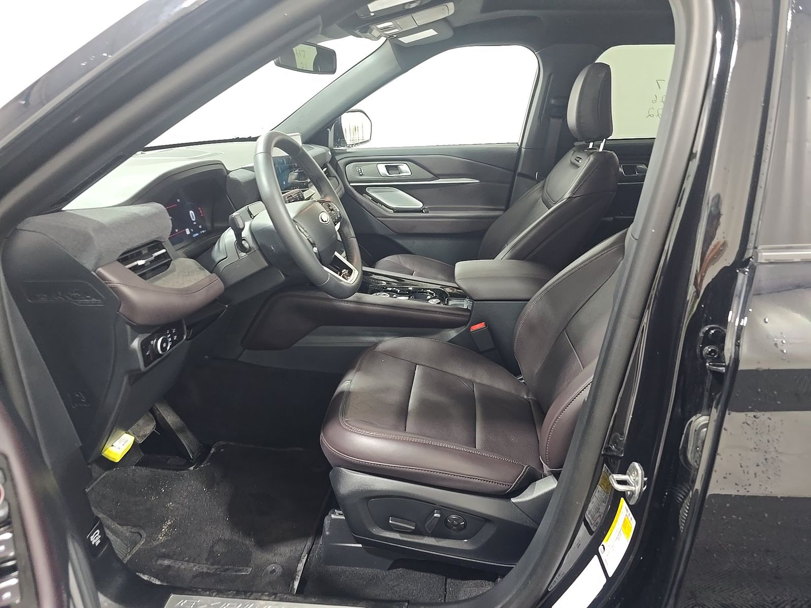 2026 Ford Explorer Platinum AWD