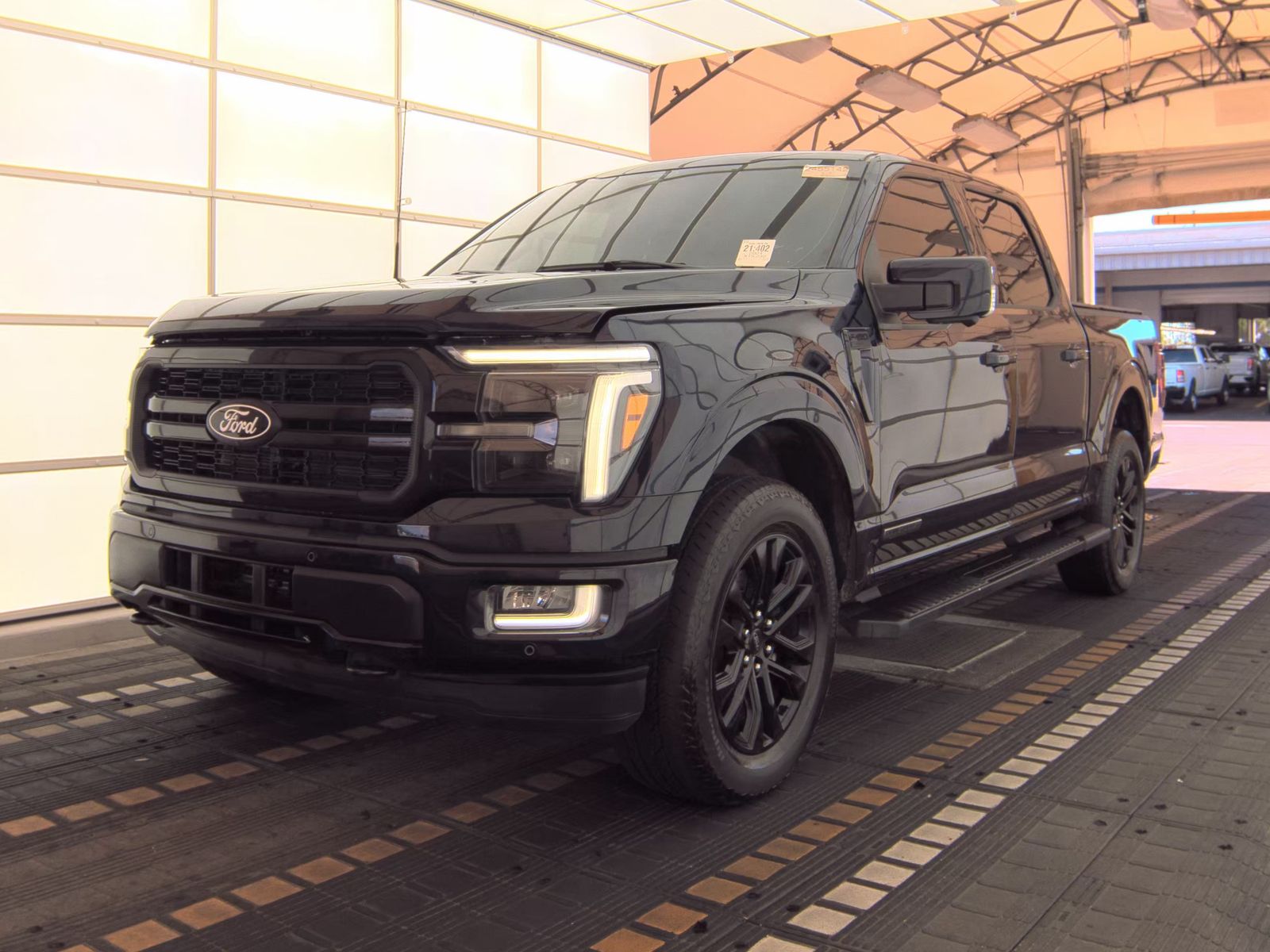 2024 Ford F-150 Hybrid Lariat AWD