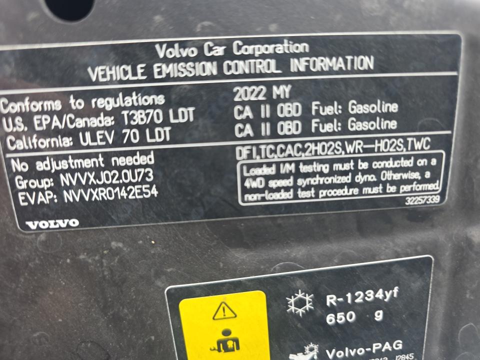 2022 Volvo XC60 B5 Inscription AWD